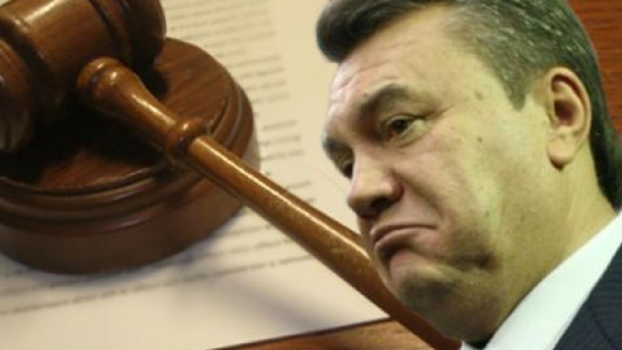 Адвокати Януковича заблокували судові дебати