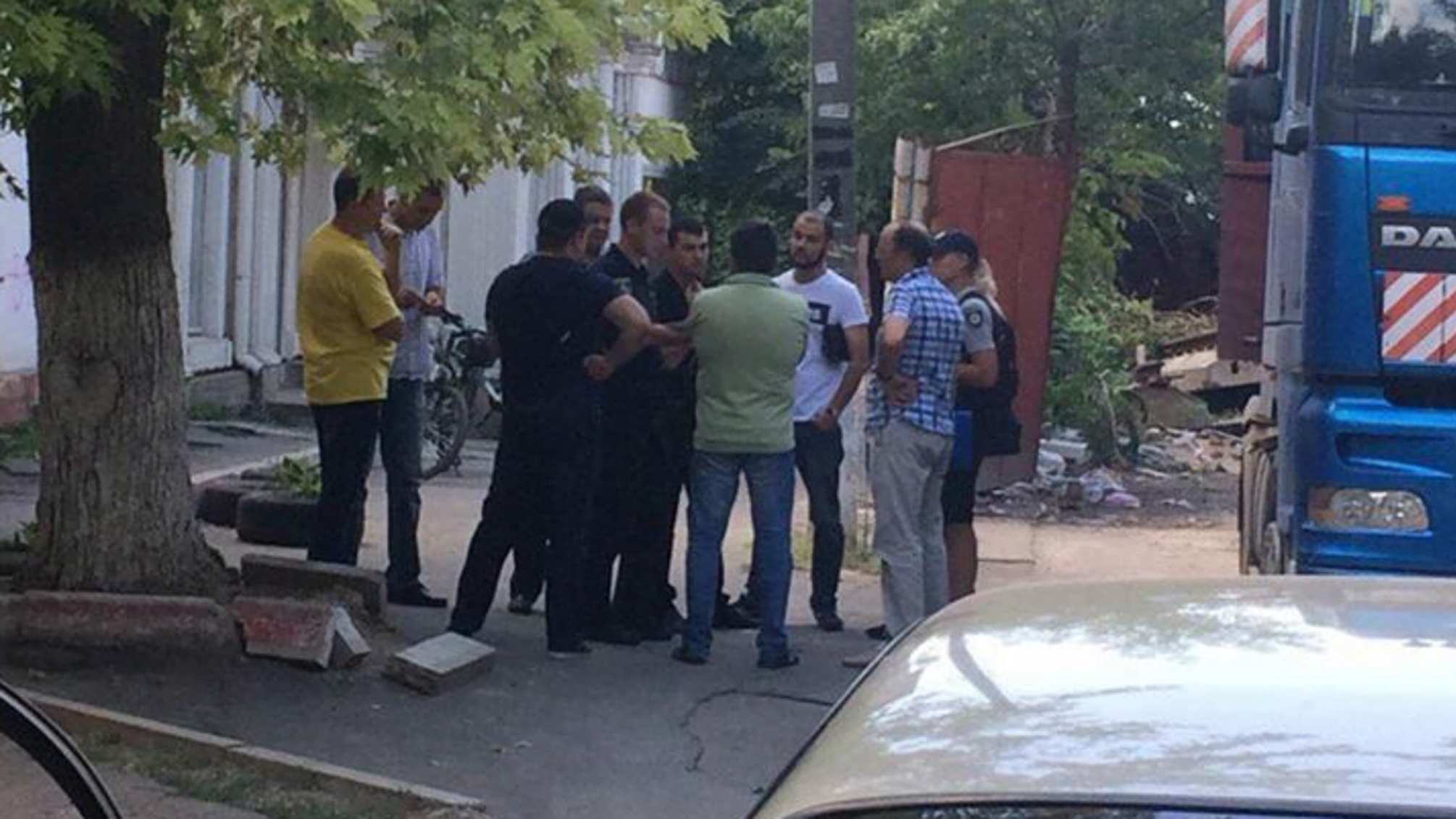 Невідомі намагались вивезти будівельний кран 'Херсонбуду' – 'СтопКор' зупинив крадіжку