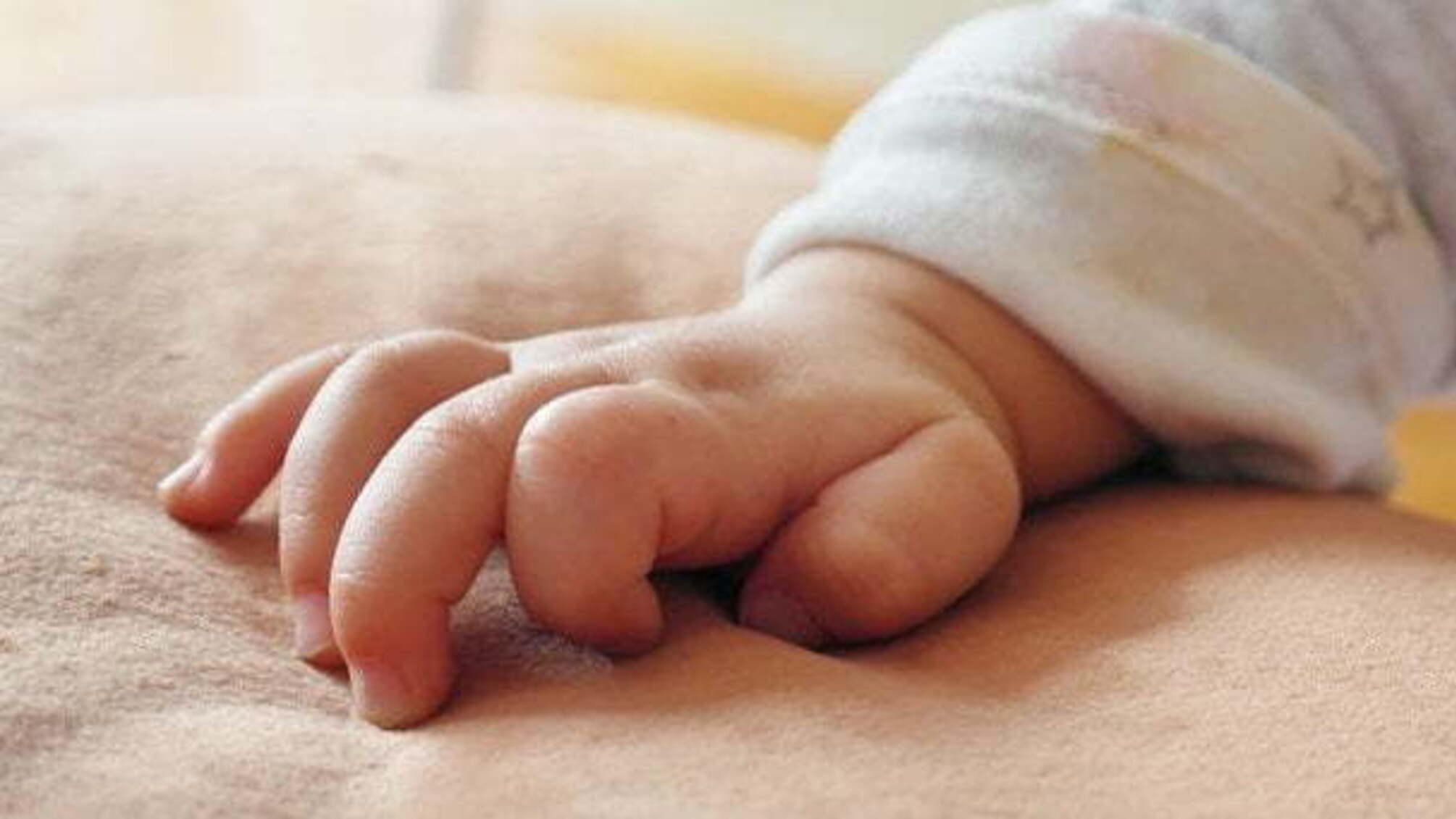 На Миколаївщині знайшли жорстоко побите новонароджене маля (ФОТО 18+)