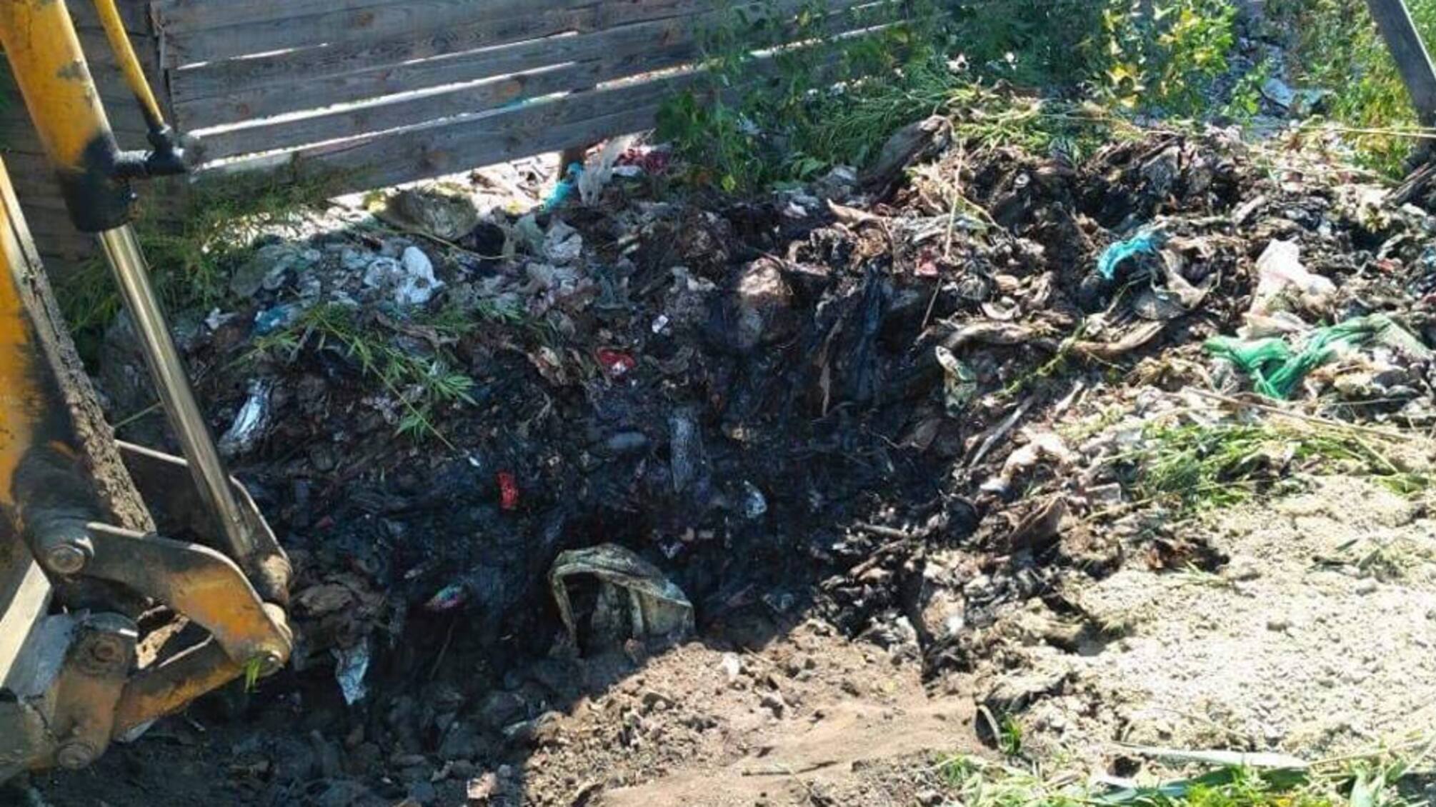 Сміттєвий колапс – у Львові закрили перевантажувальну станцію, Київщина по вуха у смітті
