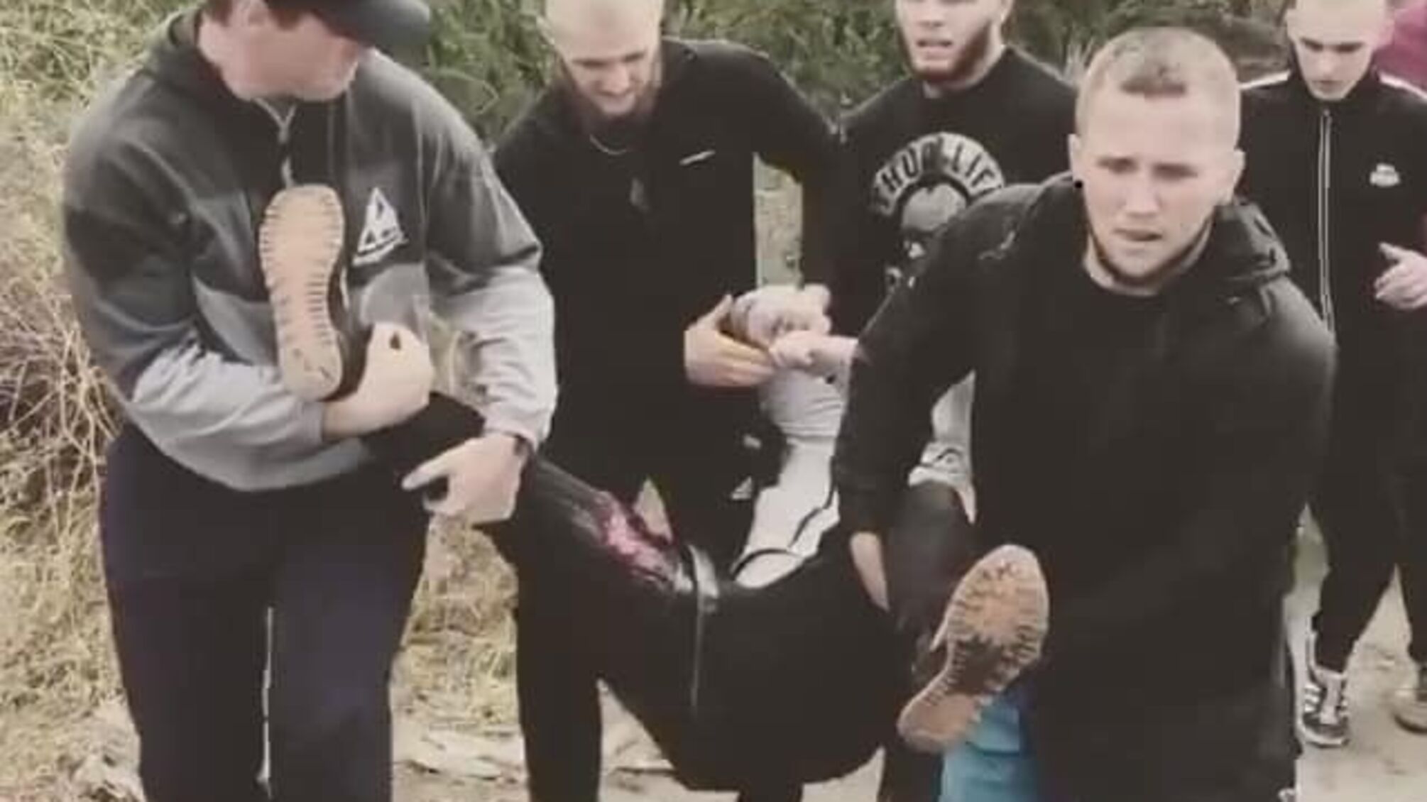 Опіки очей, струс головного мозку та поранення з травмату – нові подробиці стрілянини на Харківщині (фото, відео)
