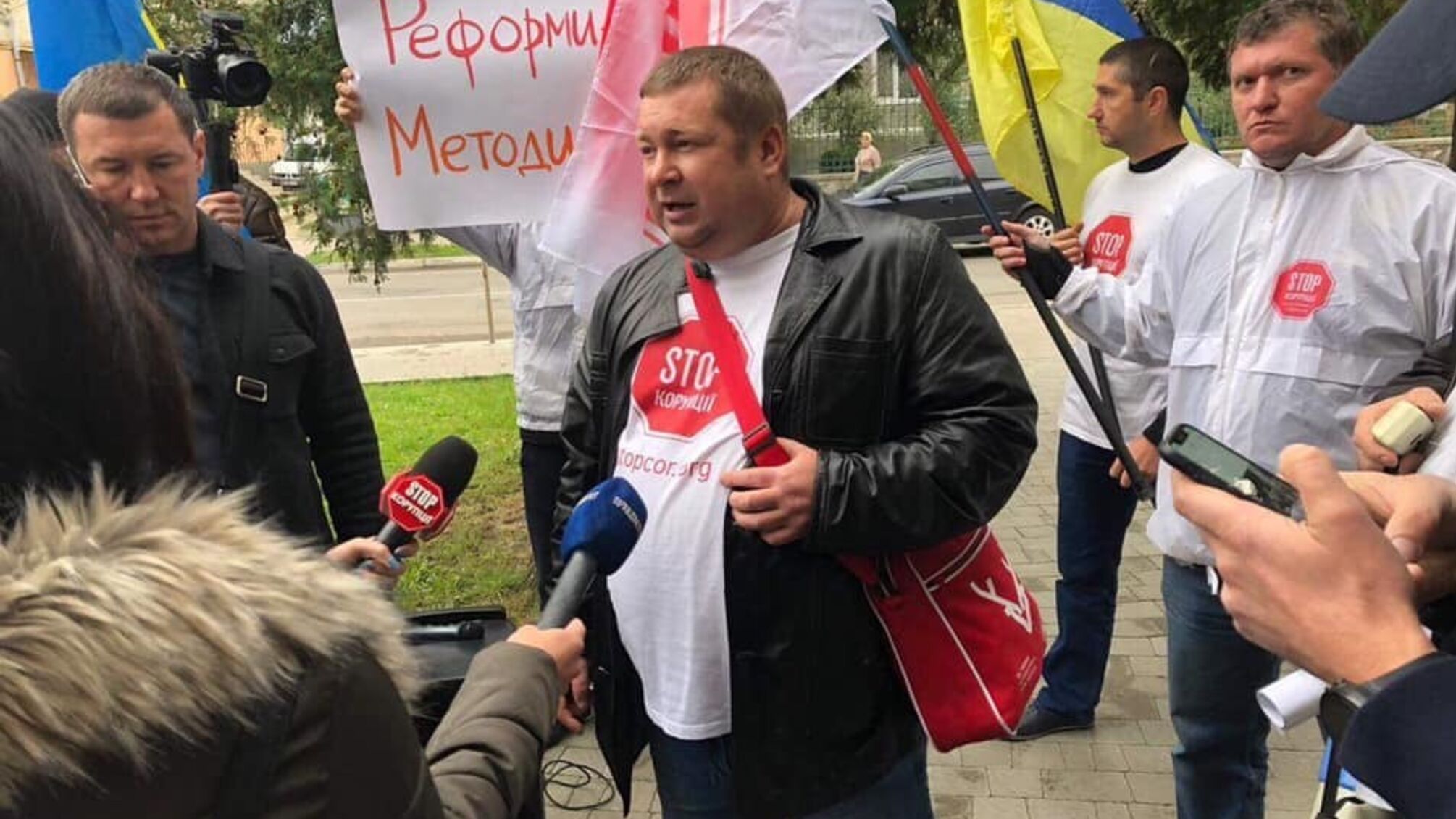 Корупціонери, тримайтесь! На Львівщині стартував масштабний антикорупційний рейд громадських активістів