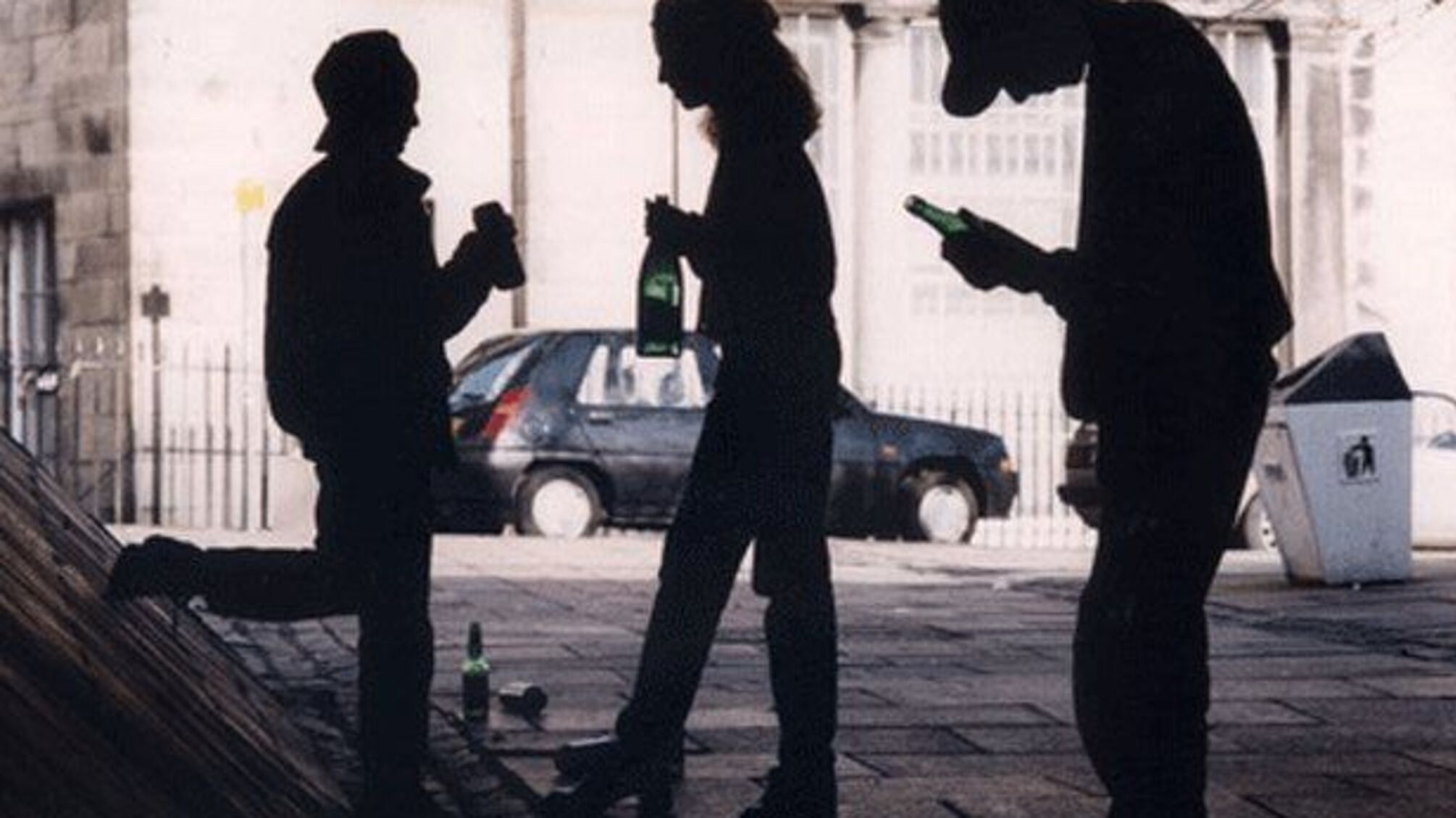 Кожен другий український підліток вживає алкоголь – статистика