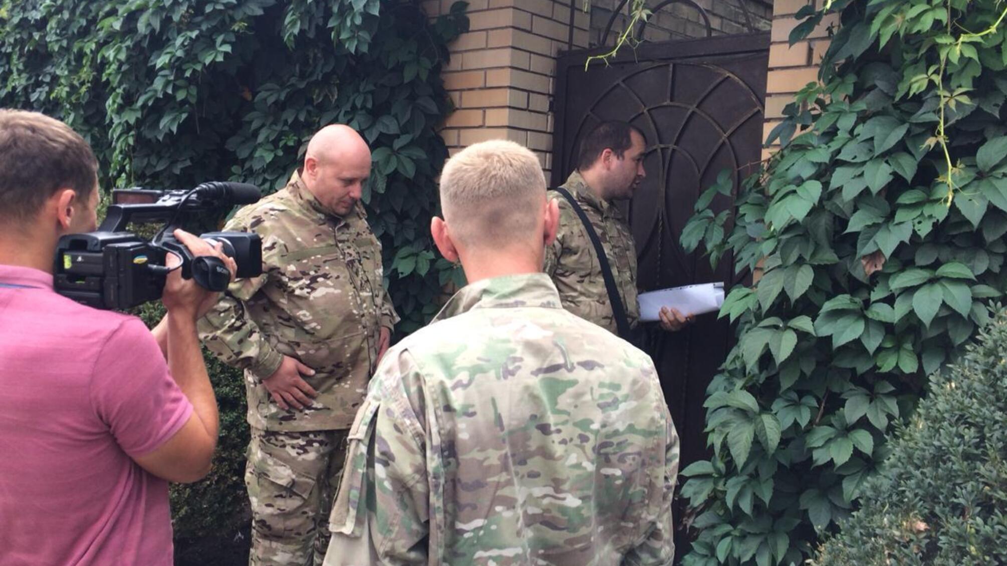Гніздечко для «кровосісів» чи реабілітаційний центр – яка доля чекає на маєток Пєхова та Софієнко?