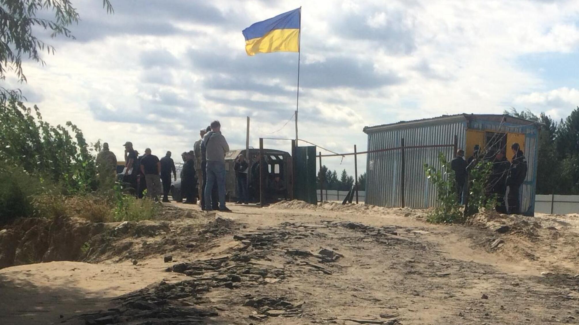 Перевірка на Осокорках: будівництво законне, охорона - легальна