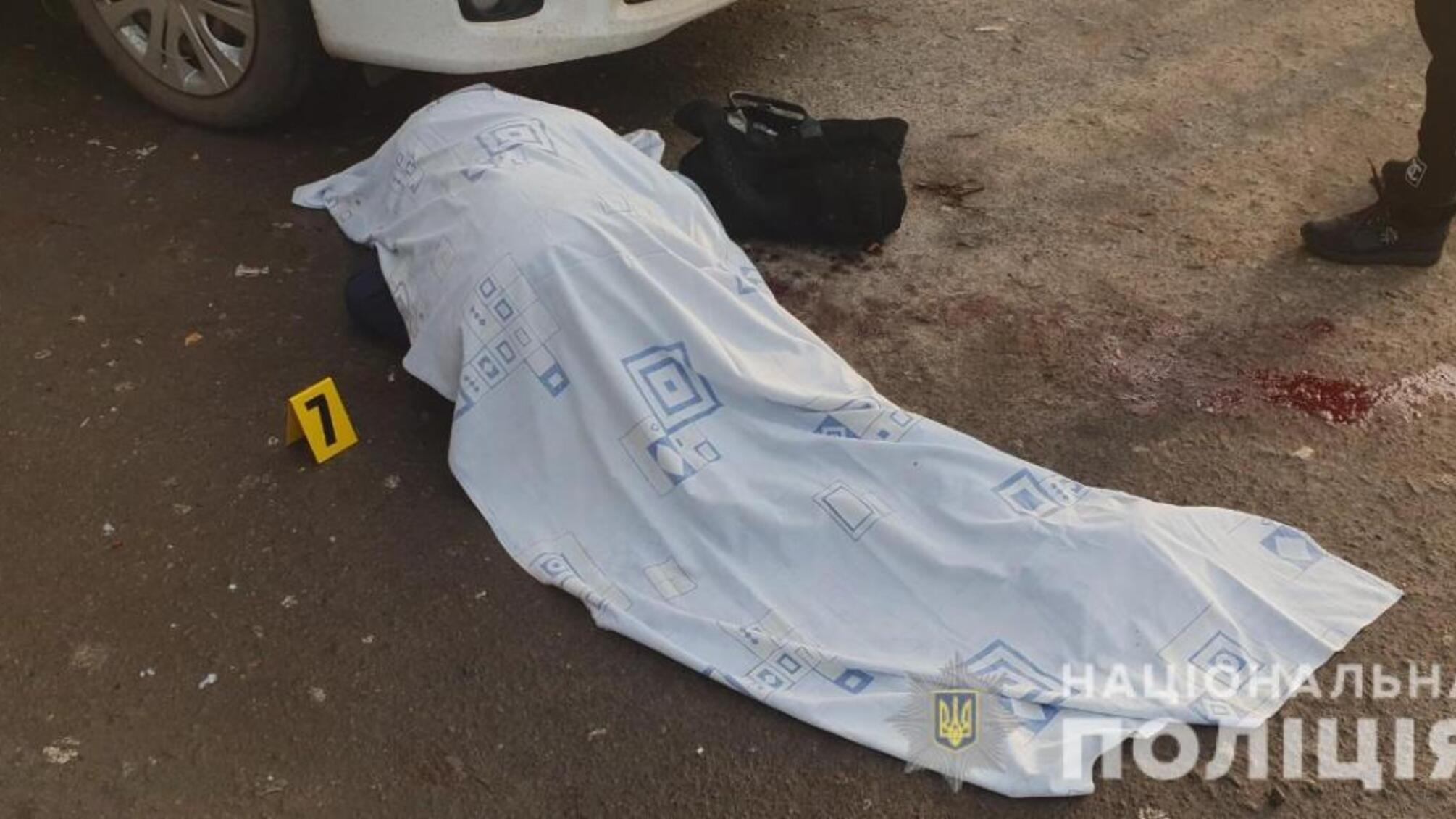 У Миколаєві зловмисник розстріляв подружжя на очах у свідків – фото