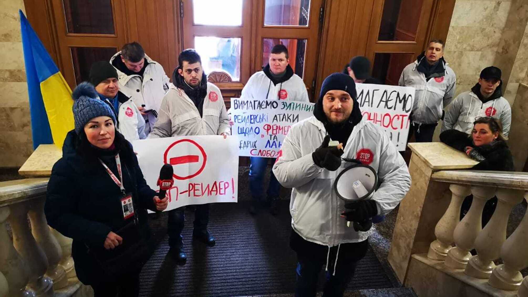 Гра в імітацію: як на Харківщині генерал СБУ відреагував на антикорупційний рейд
