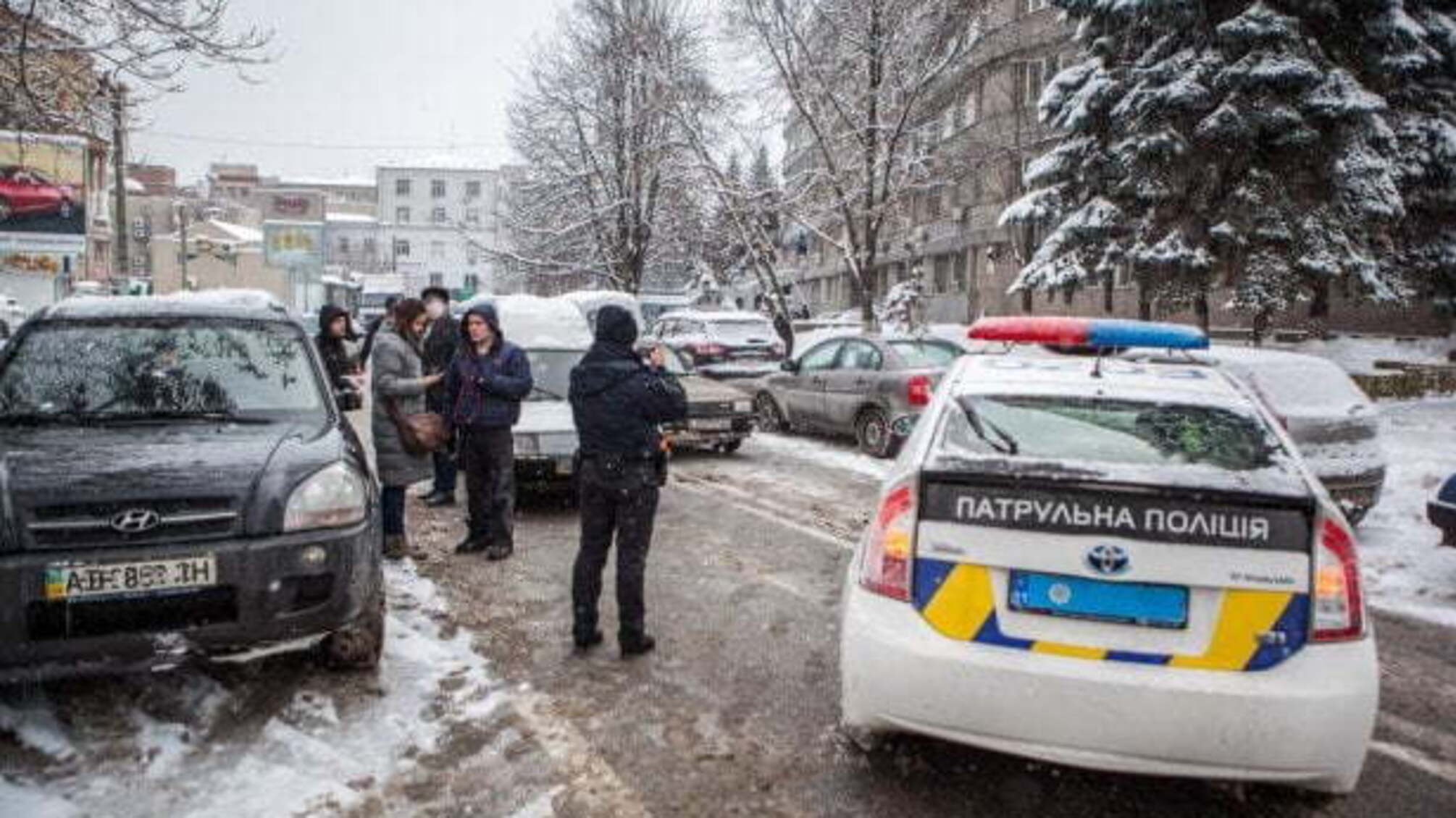 У нападників на журналістів 'СтопКору' вилучили холодну та вогнепальну зброю