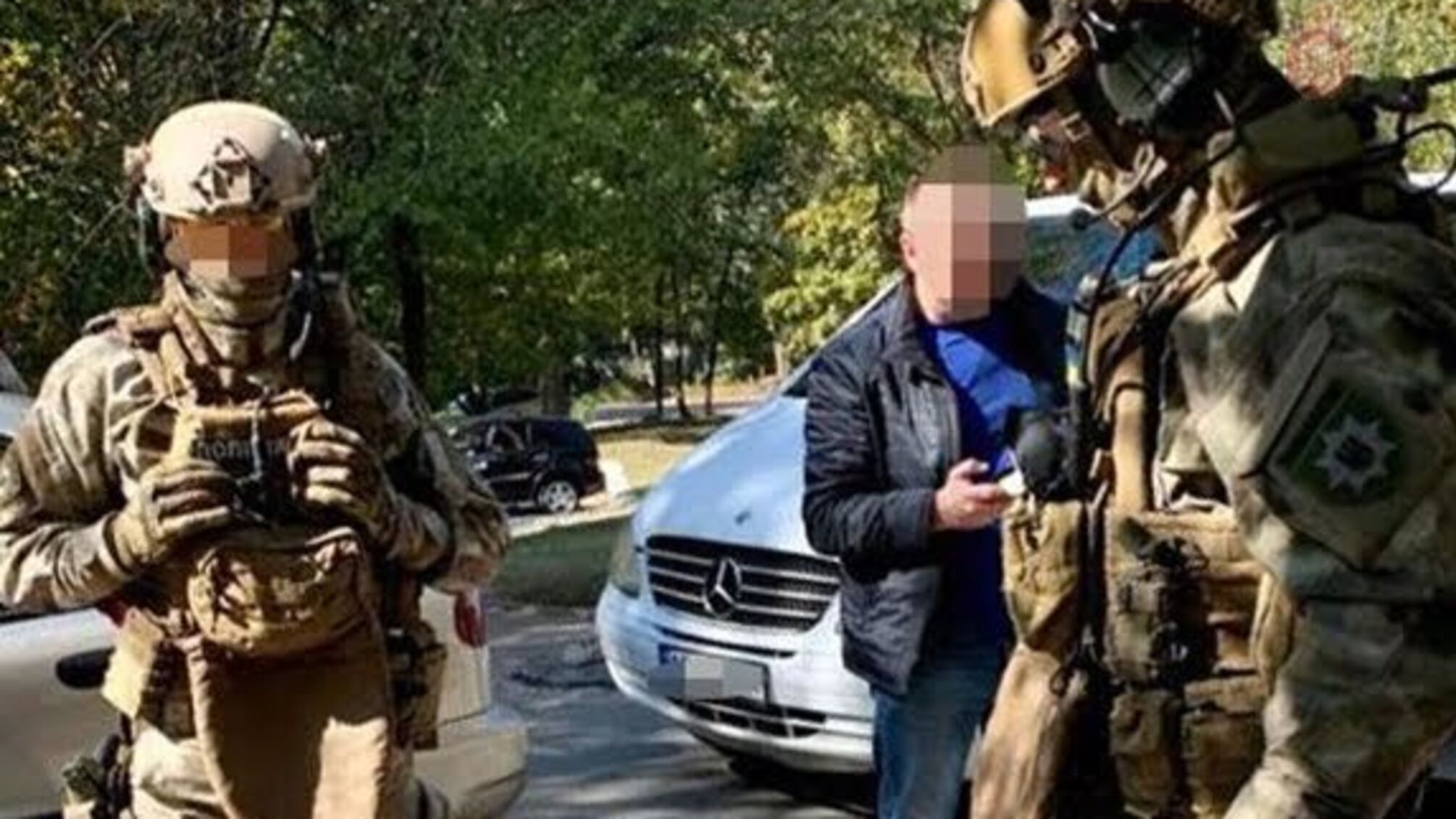 Розбійні напади й не тільки: на Дніпропетровщині затримали злочинну групу (фото, відео)