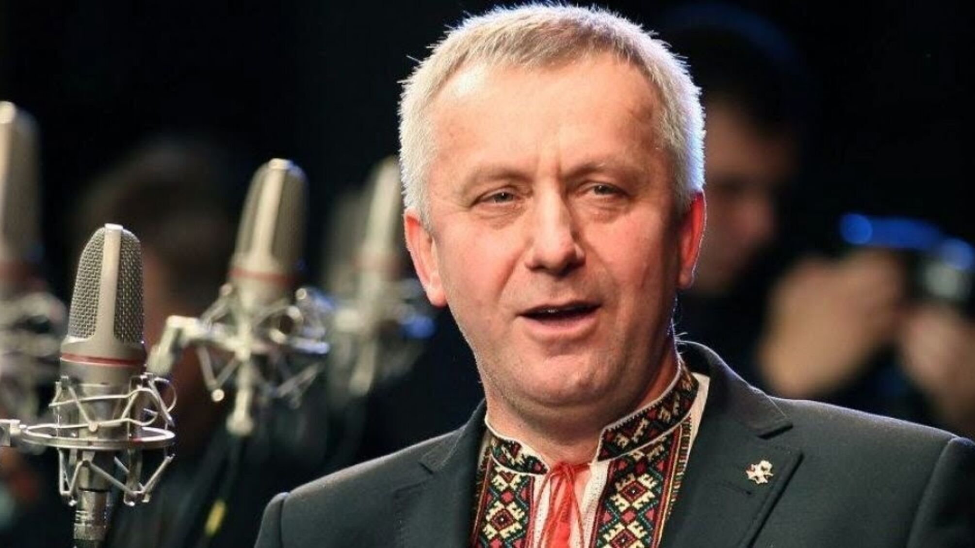 Із пісні слів не викинеш – керівник хору Верьовки розповів чи залишиться на посаді (відео)