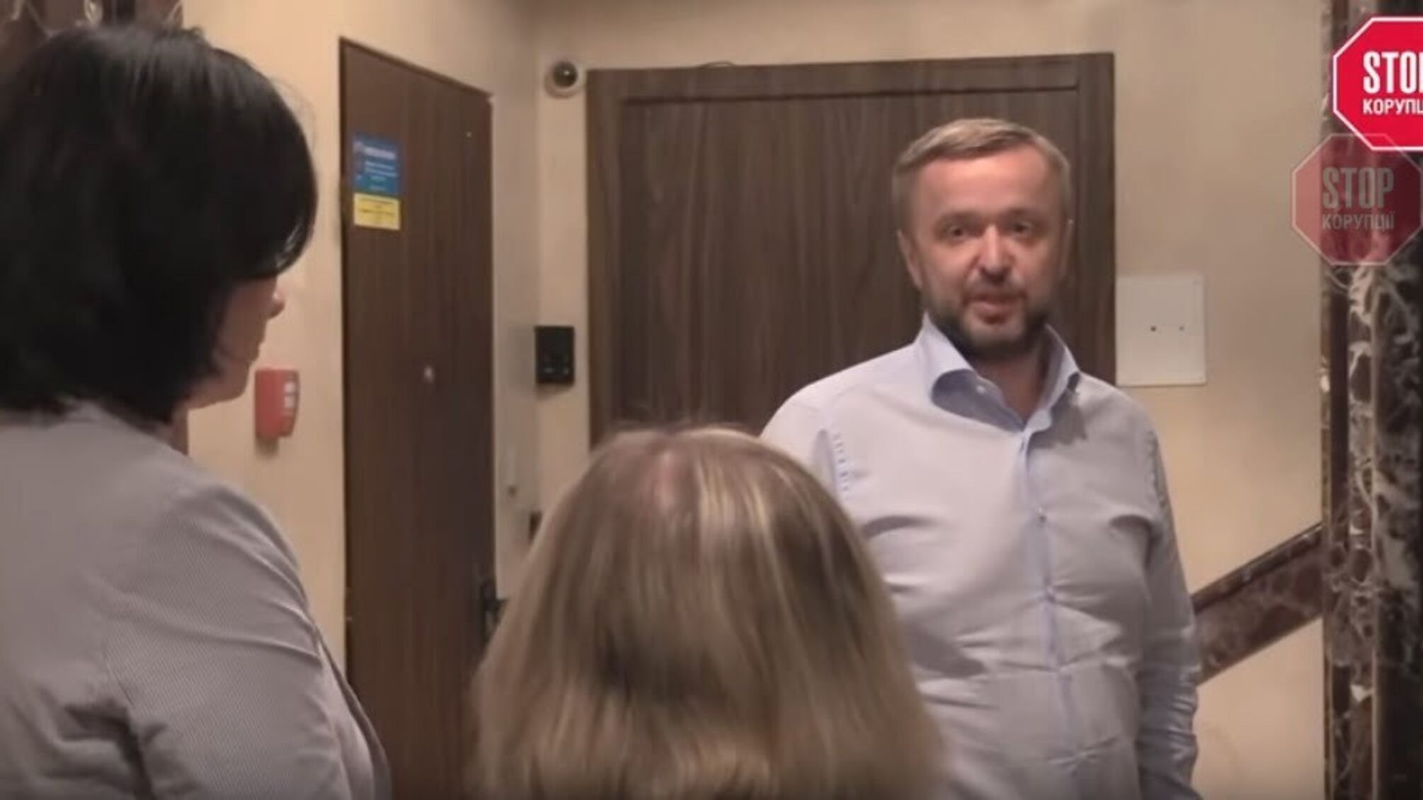 Звичка прогулювати: невловимий депутат Гордійчук не з’явився на конференцію, де його чекали журналісти