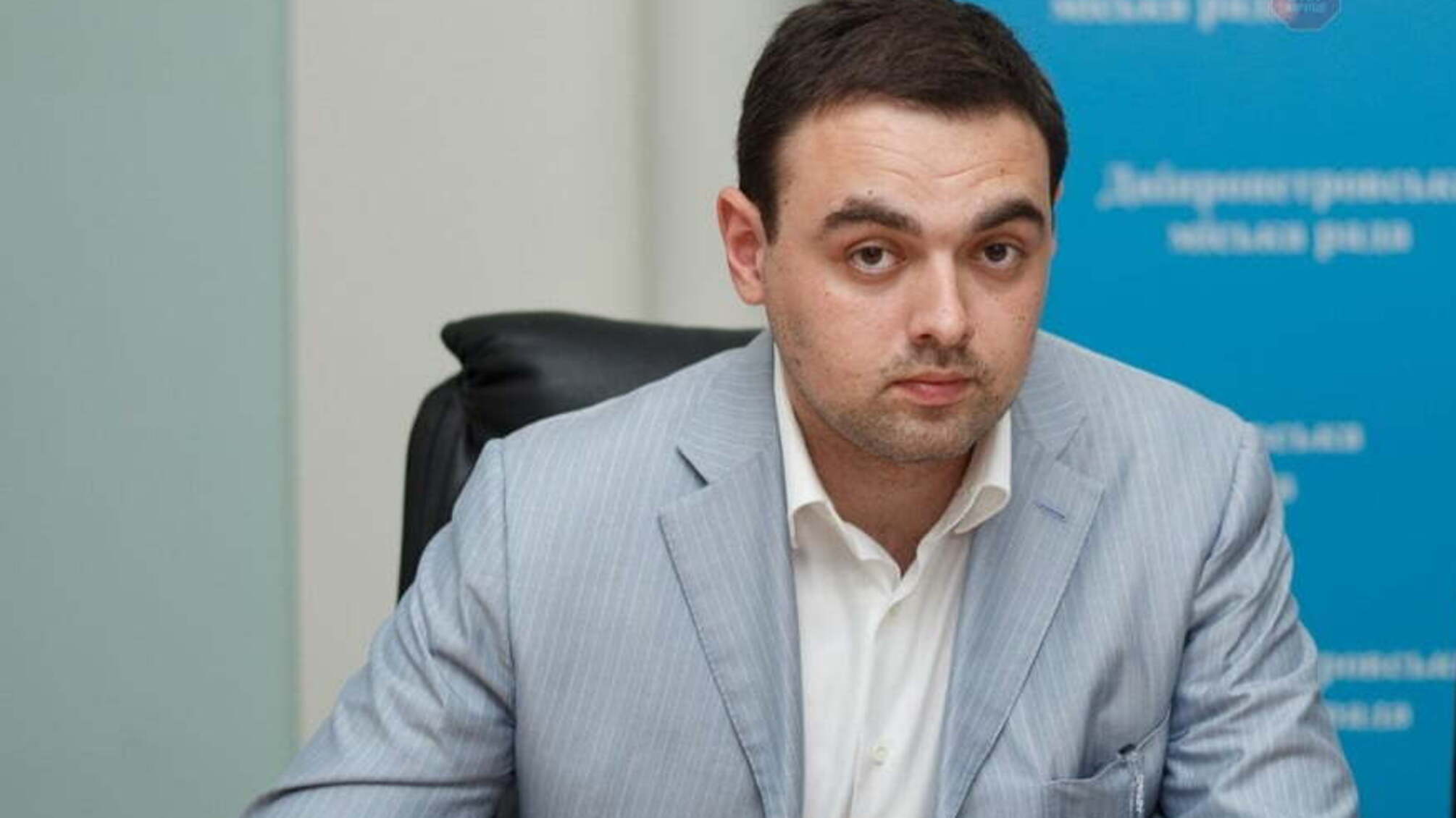 Активісти звернулись до Дніпровської міськради з вимогою розірвати договори з компаніями родини корупціонерів Мішалових