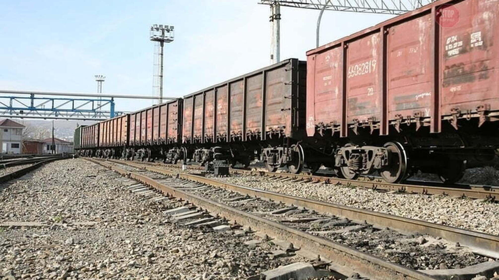 1000 тонн пального й не тільки: Росія продовжує постачати своїх бойовиків