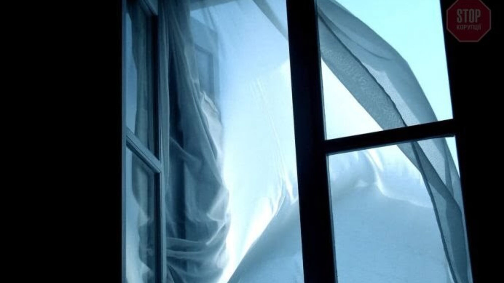 Забрали дітей з неблагополучної одеської родини на медичне обстеження, а ті випали з вікна лікарні