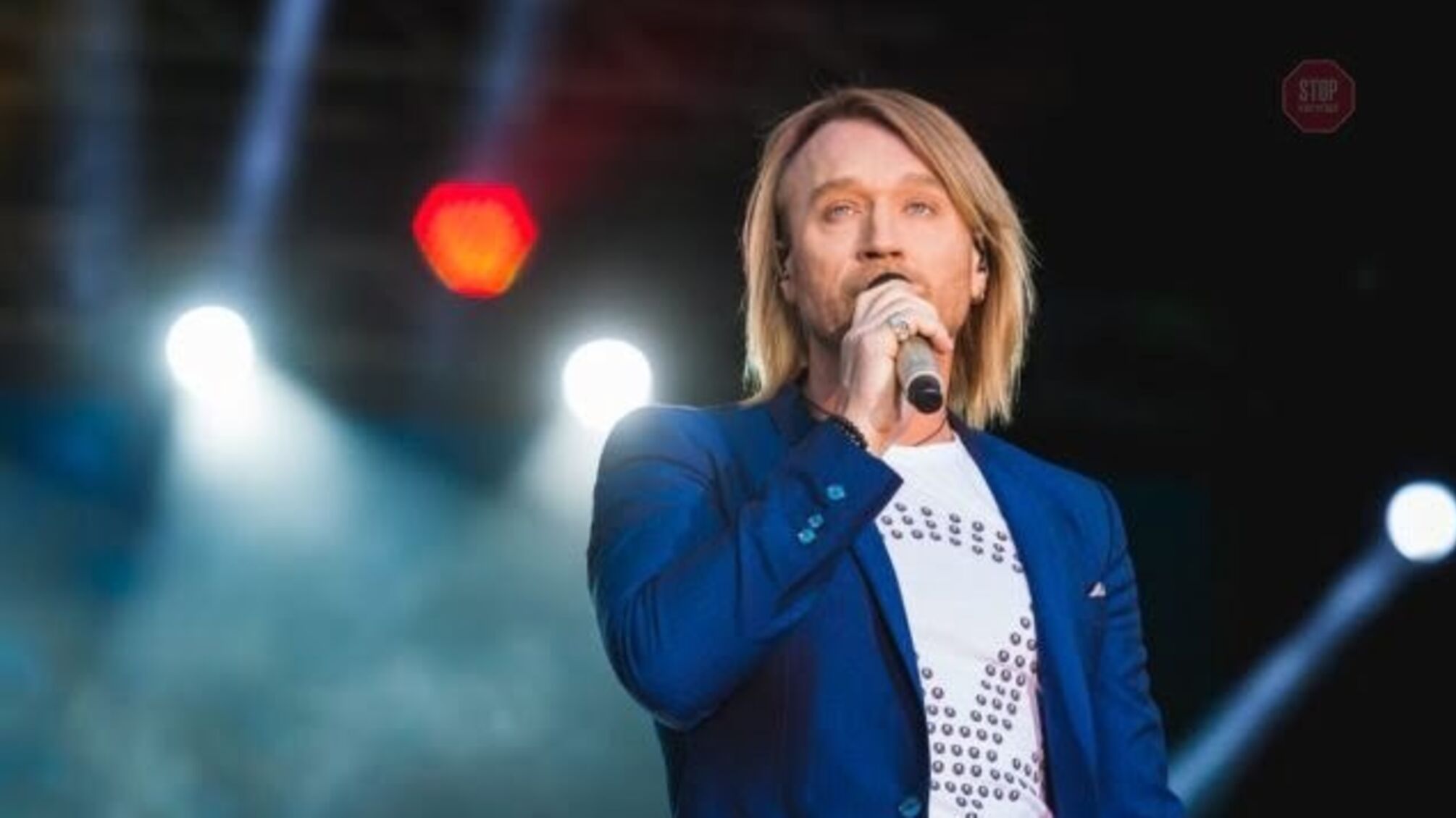 Зустрічали з віниками та замінували зал: як Олег Винник у Сумах виступав