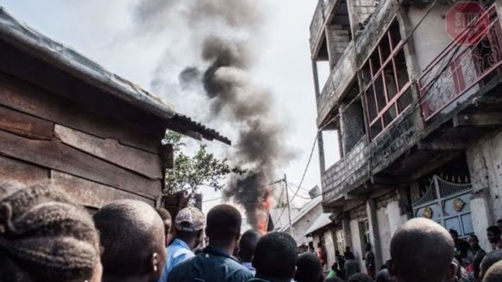 У Конго в будинки врізався літак: є загиблі