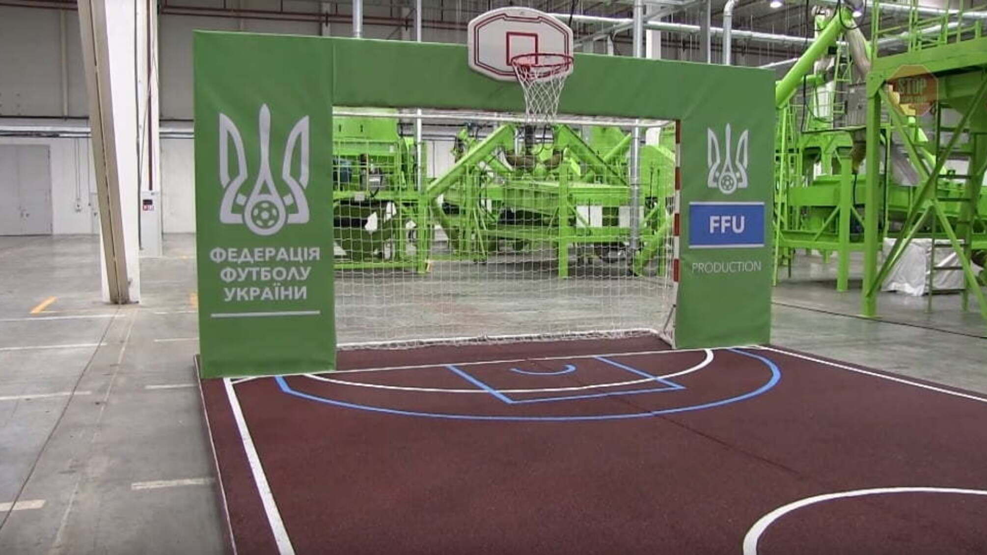 Держбюджетний 'рекорд' федерації Павелка: 200 недобудованих майданчиків