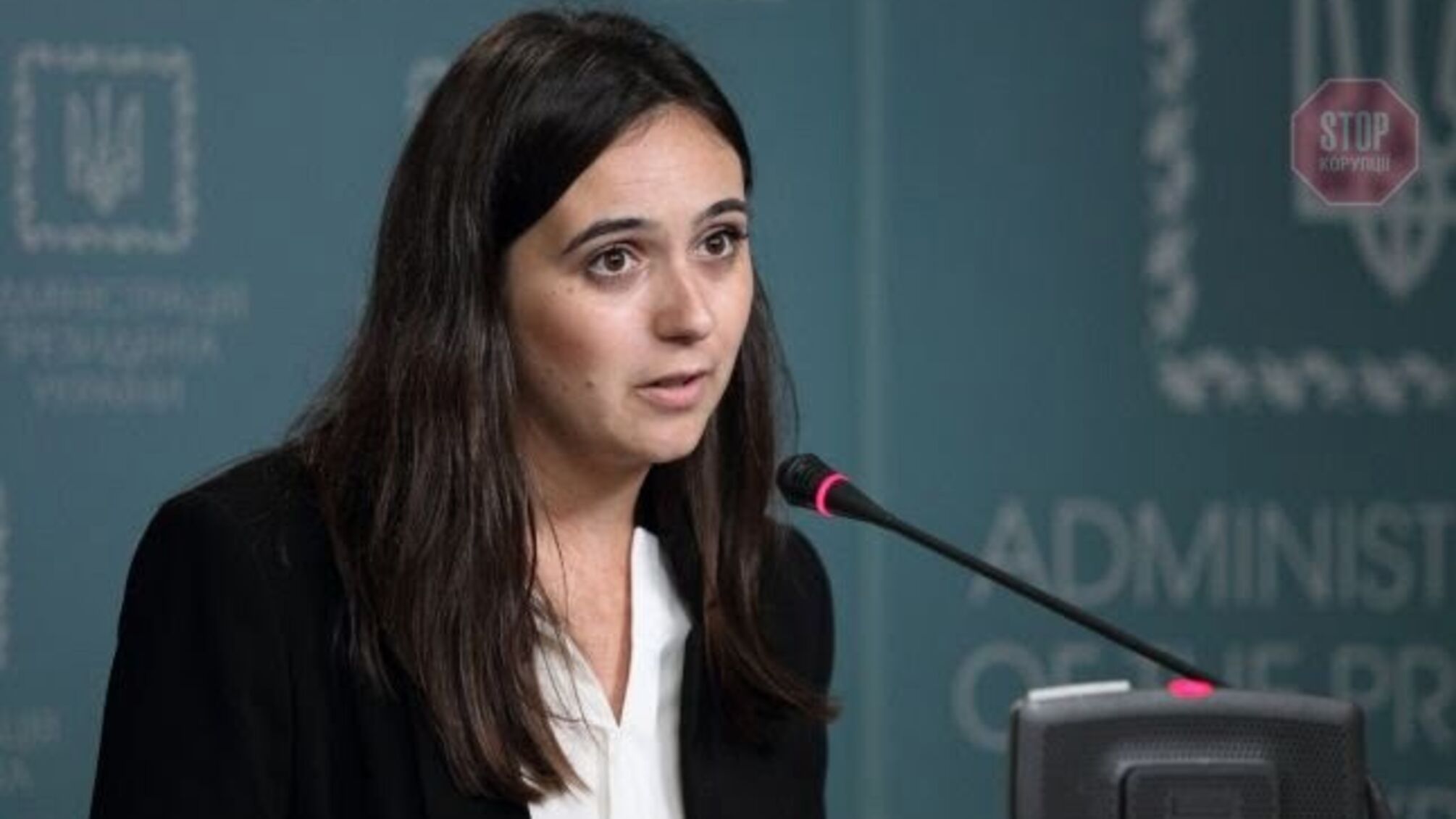 Мендель гучно осоромилася в Литві: фото викликало скандал в соцмережах