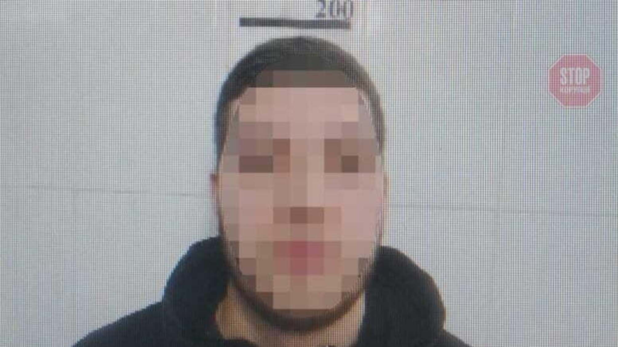Забив до смерті: столичні поліцейські затримали іноземця за кривавий злочин (фото)