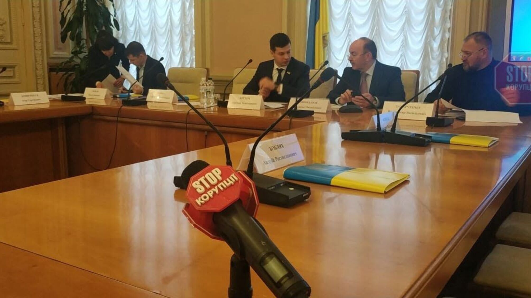 У парламенті розглядають корупцію у федерації футболу, головний фігурант – Павелко