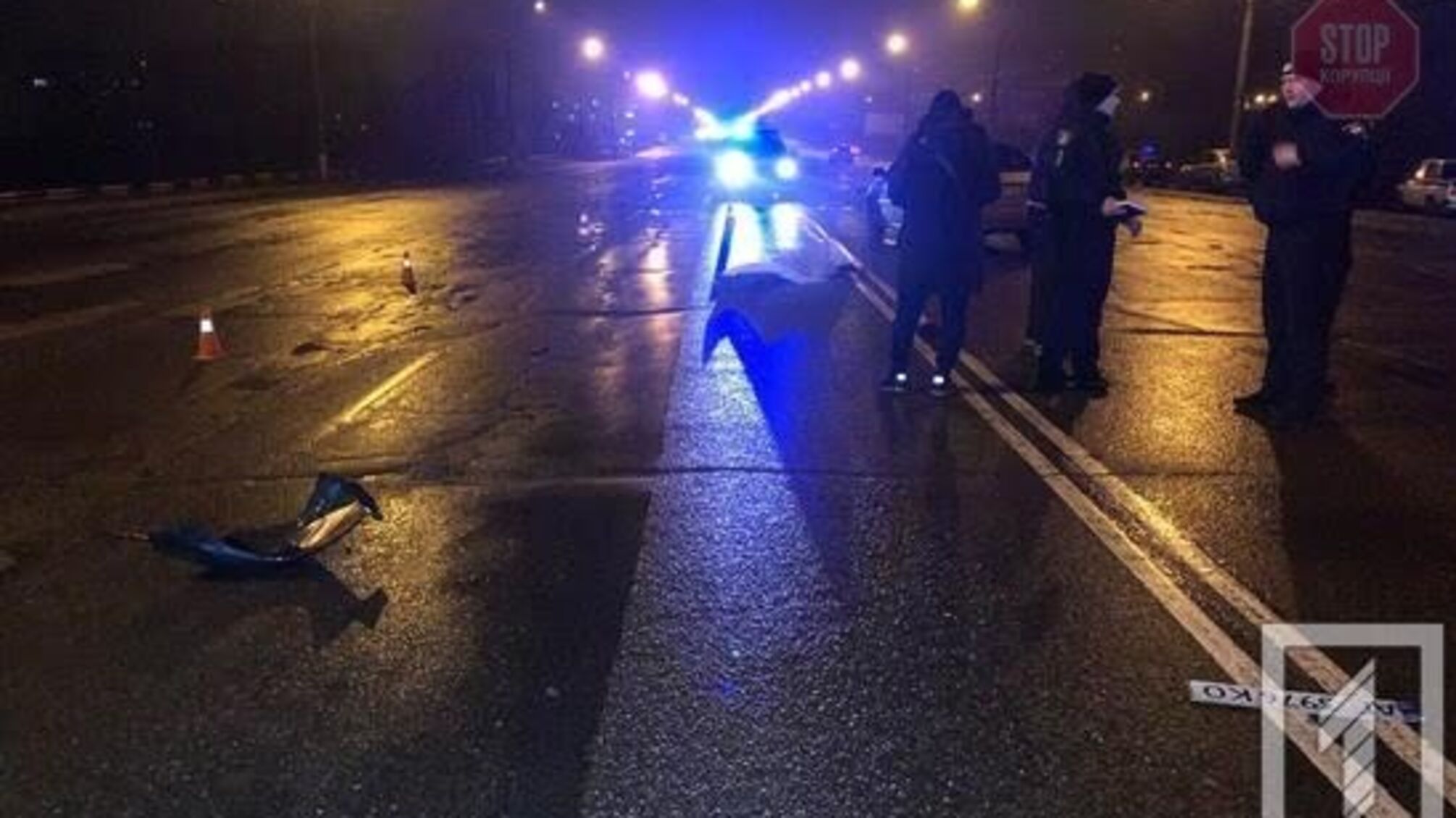 На Дніпропетровщині таксі насмерть збило жінку (фото 18+)