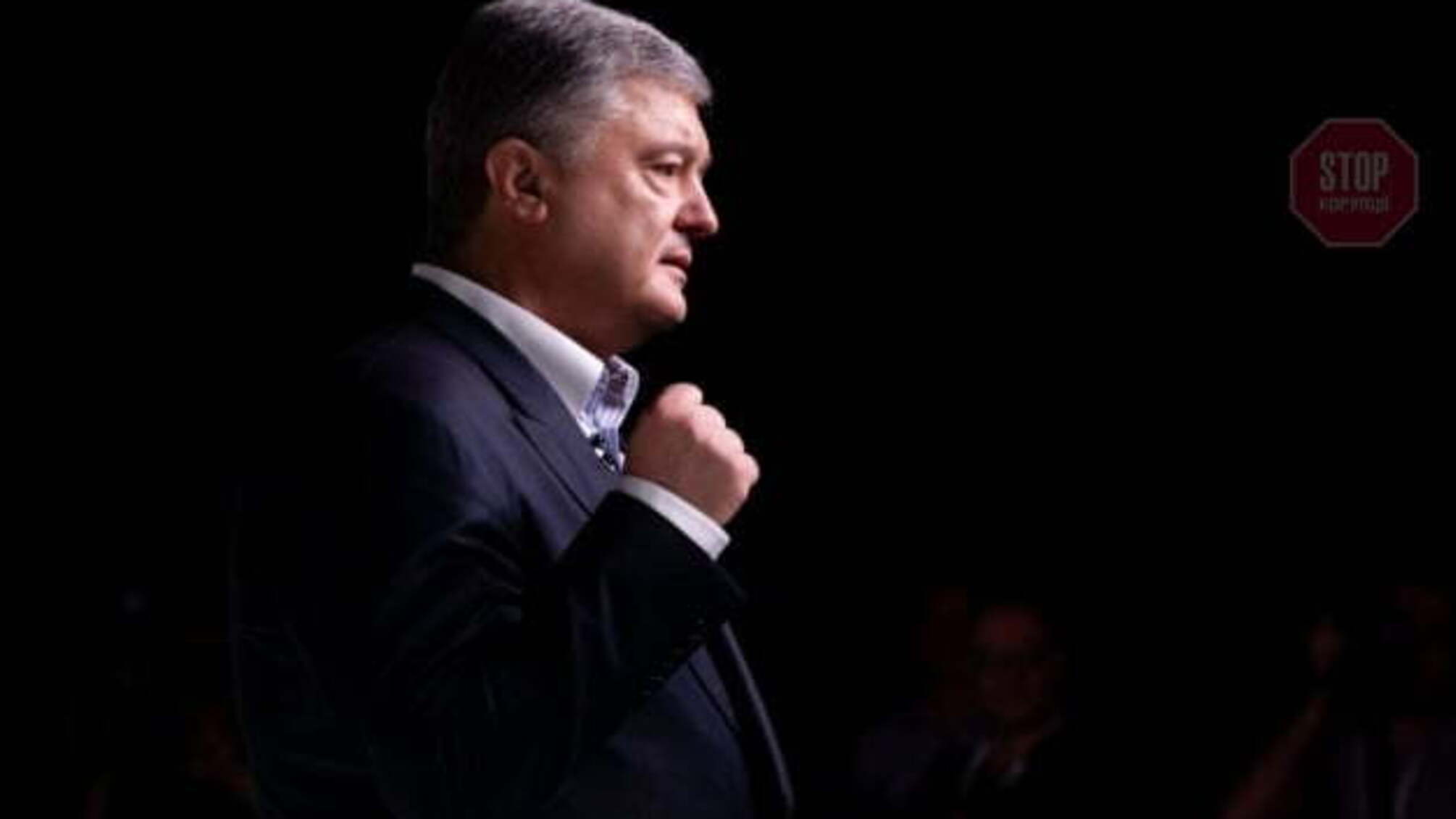 Ангела Меркель привітала експрезидента Порошенко з Різдвом (фото)