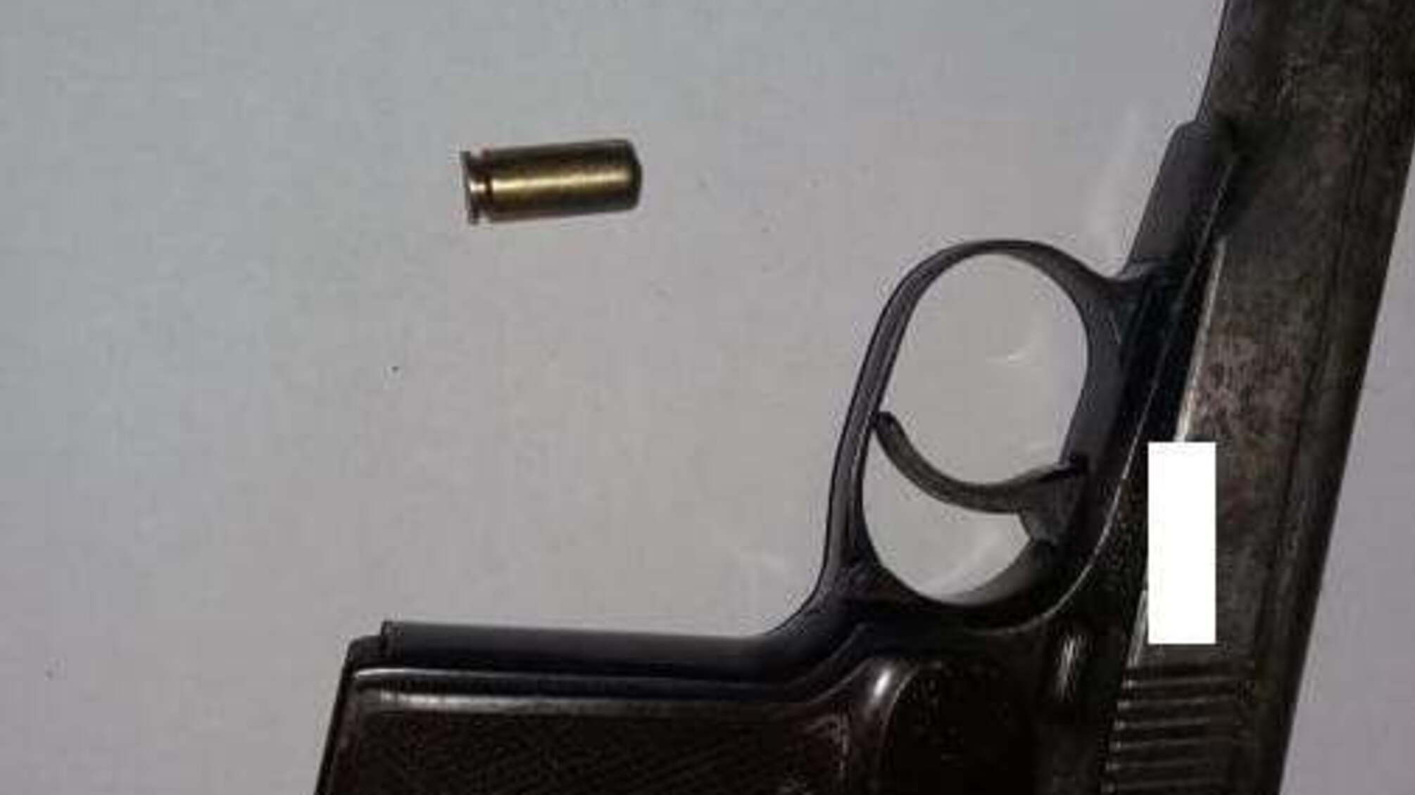 На Івано-Франківщині чоловік вистрілив у місцевого мешканця — подробиці (фото)