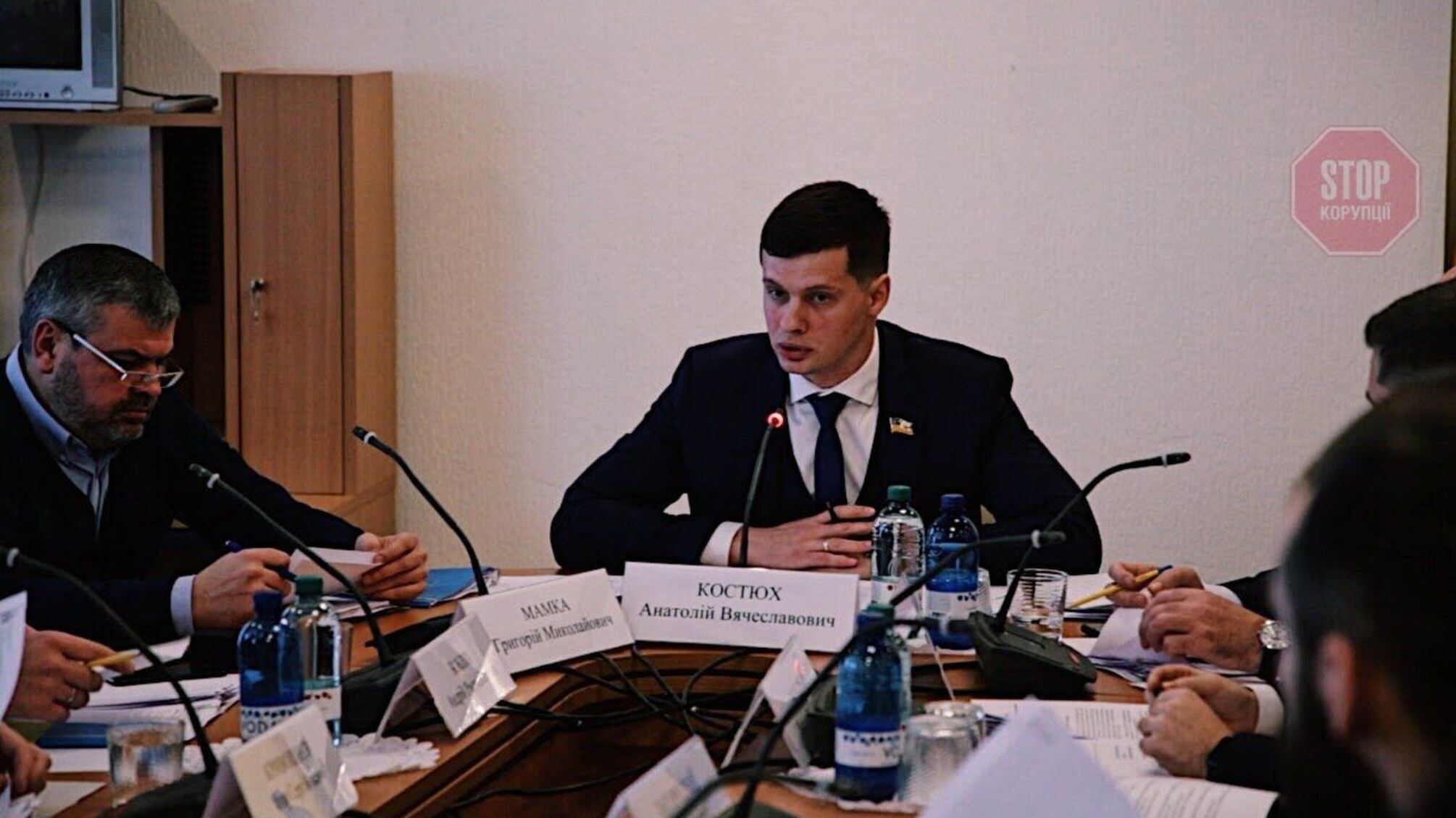 Нардепи звернуться до Рябошапки через конфлікт інтересів Холодницького