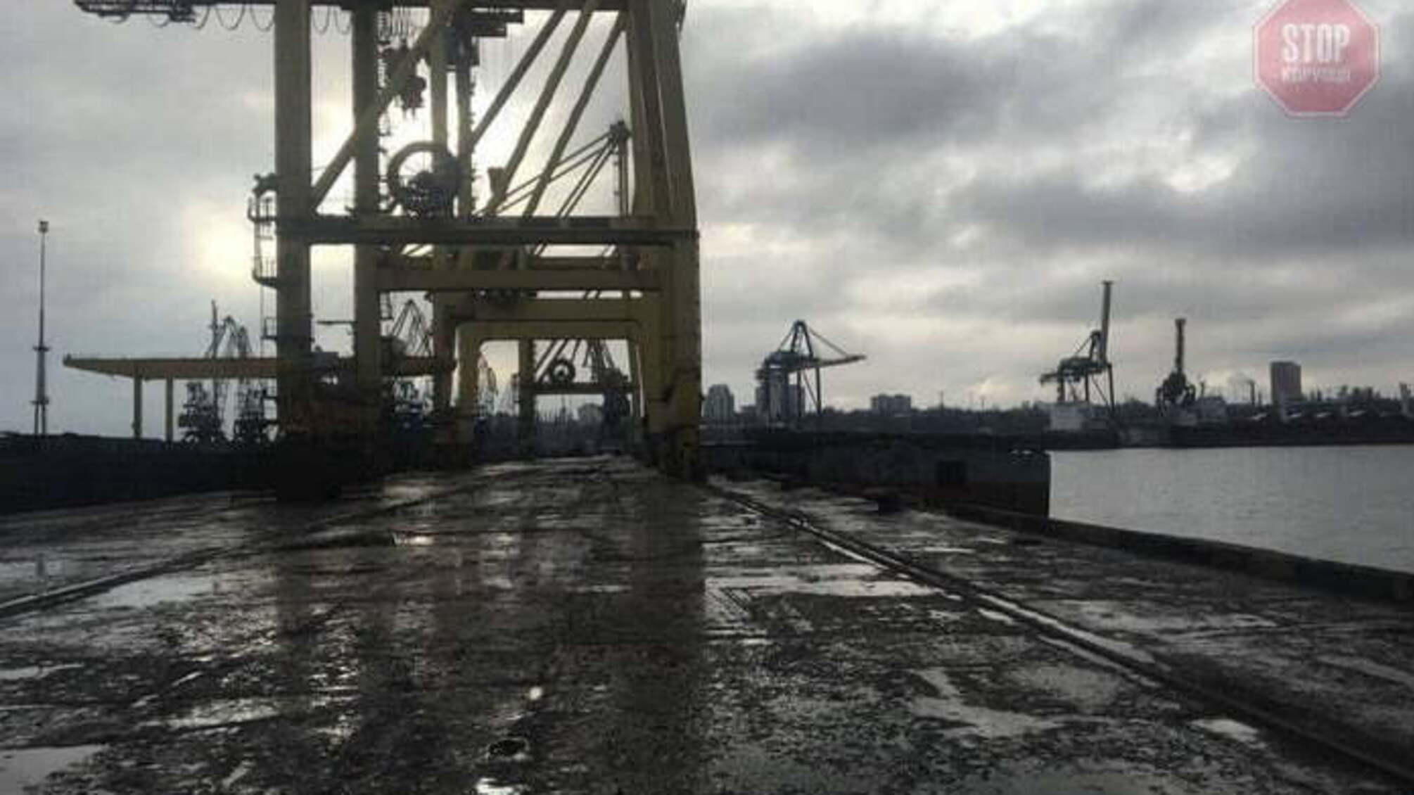 Чиновники привласнили 40 мільйонів гривень на реконструкції причалу