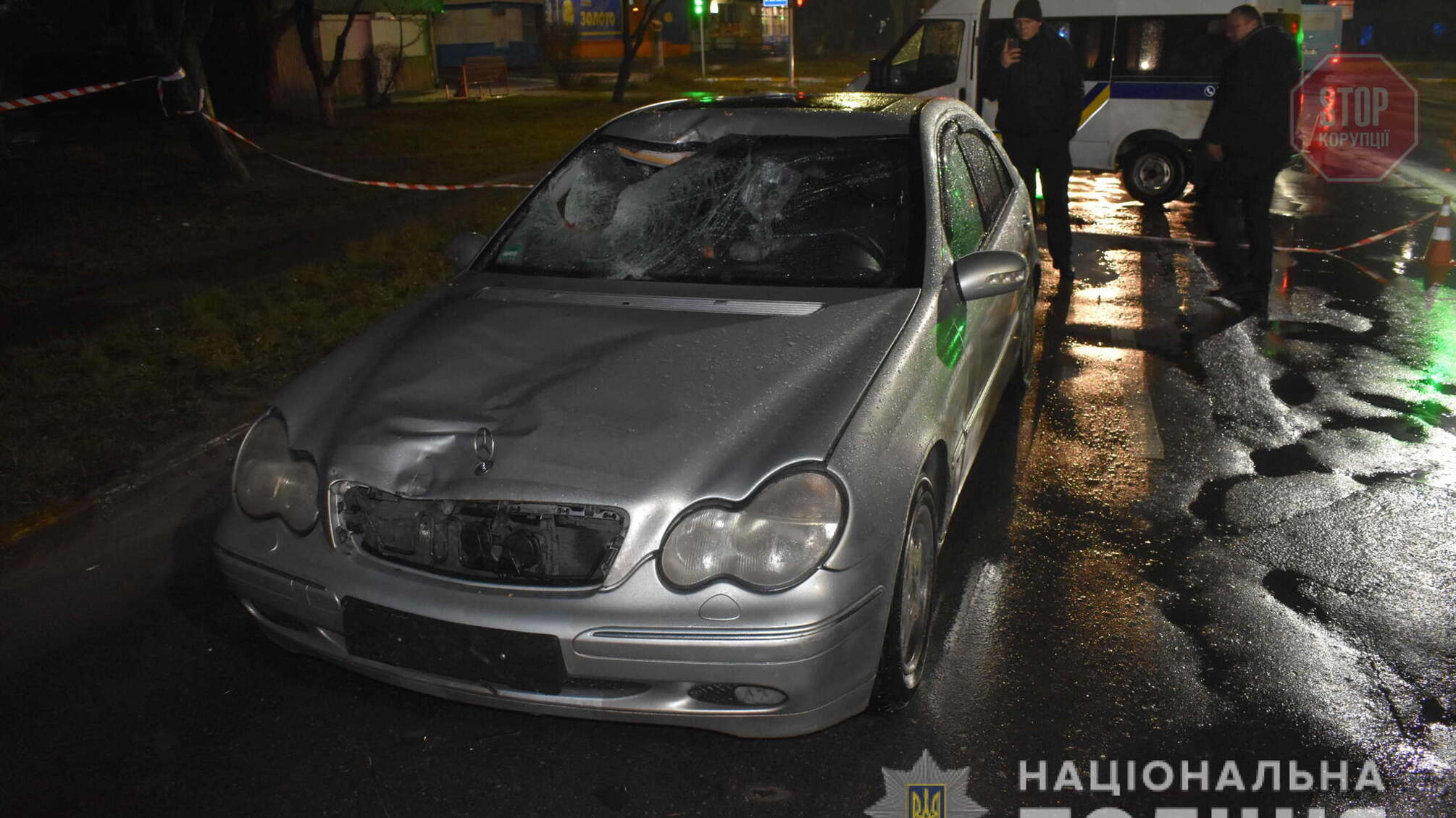 Відірвав пішоходу ноги і покинув стікати кров'ю: на Київщині поліцейські розшукують винуватця смертельного ДТП