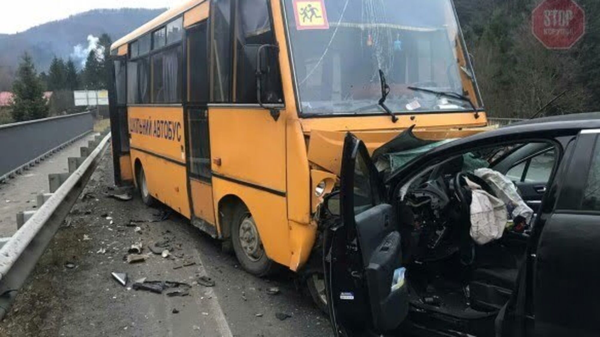 П'ятеро постраждалих, серед них троє дітей - подробиці ДТП на Львівщині