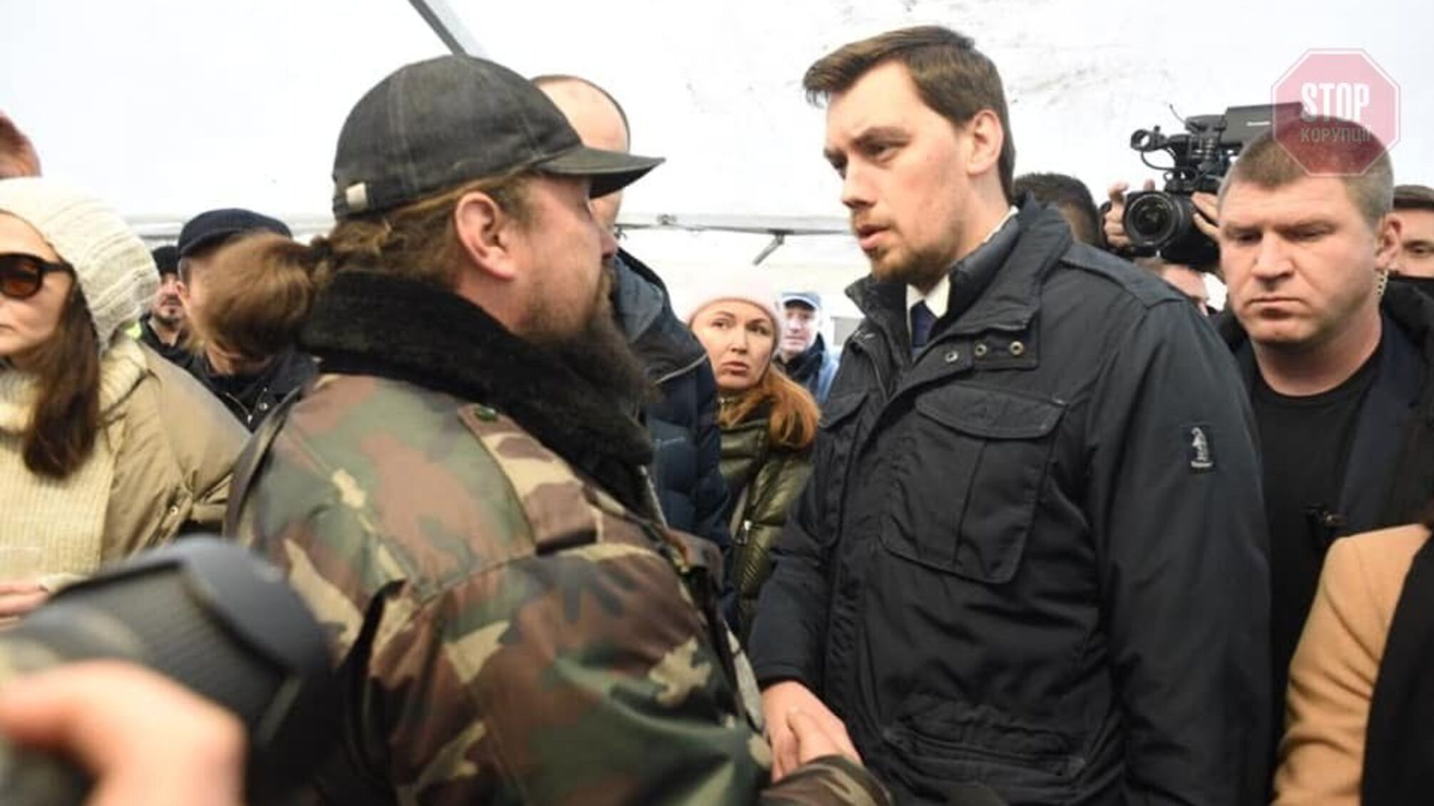 Після трагедії в Одесі Гончарук доручив відсторонити місцевих керівників ДСНС