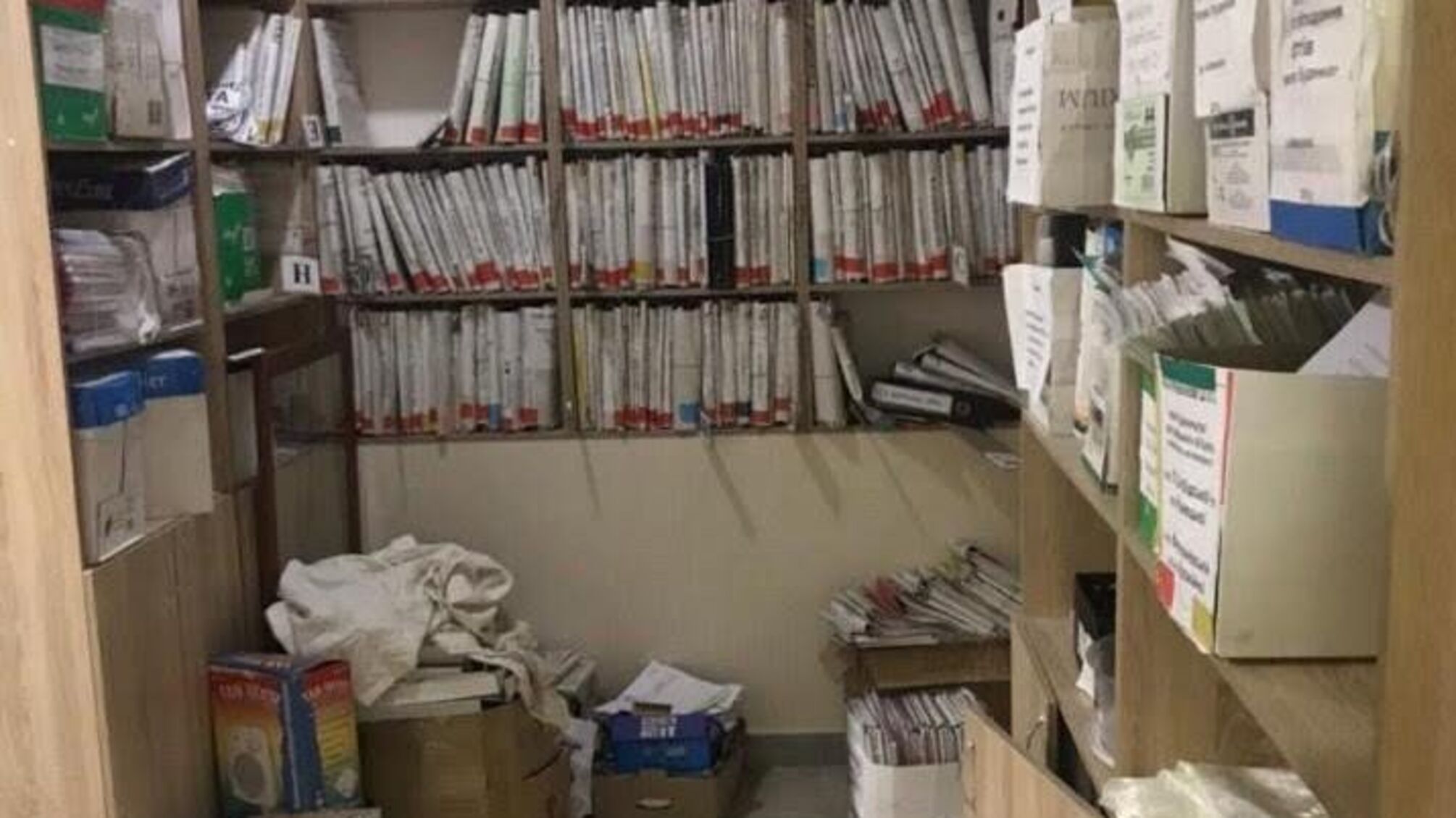 У Миколаєві поліцейські викрили на хабарі посадовицю міської ради