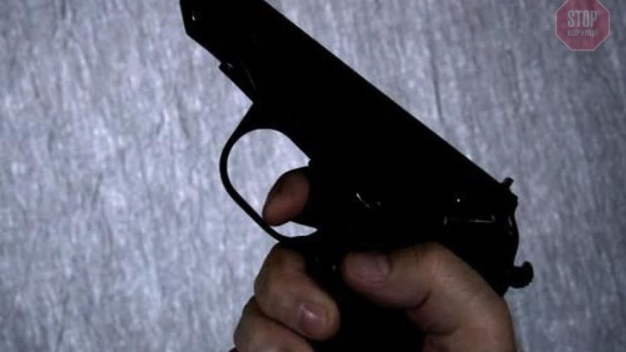 До семи років позбавлення волі: у Львові затримали зловмисника, який стріляв у повітря (фото)