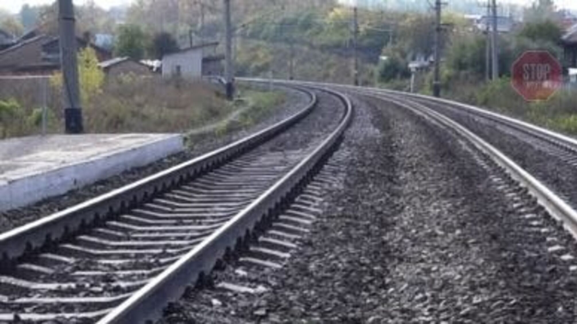 На Харківщині чоловік загинув під колесами потяга – подробиці