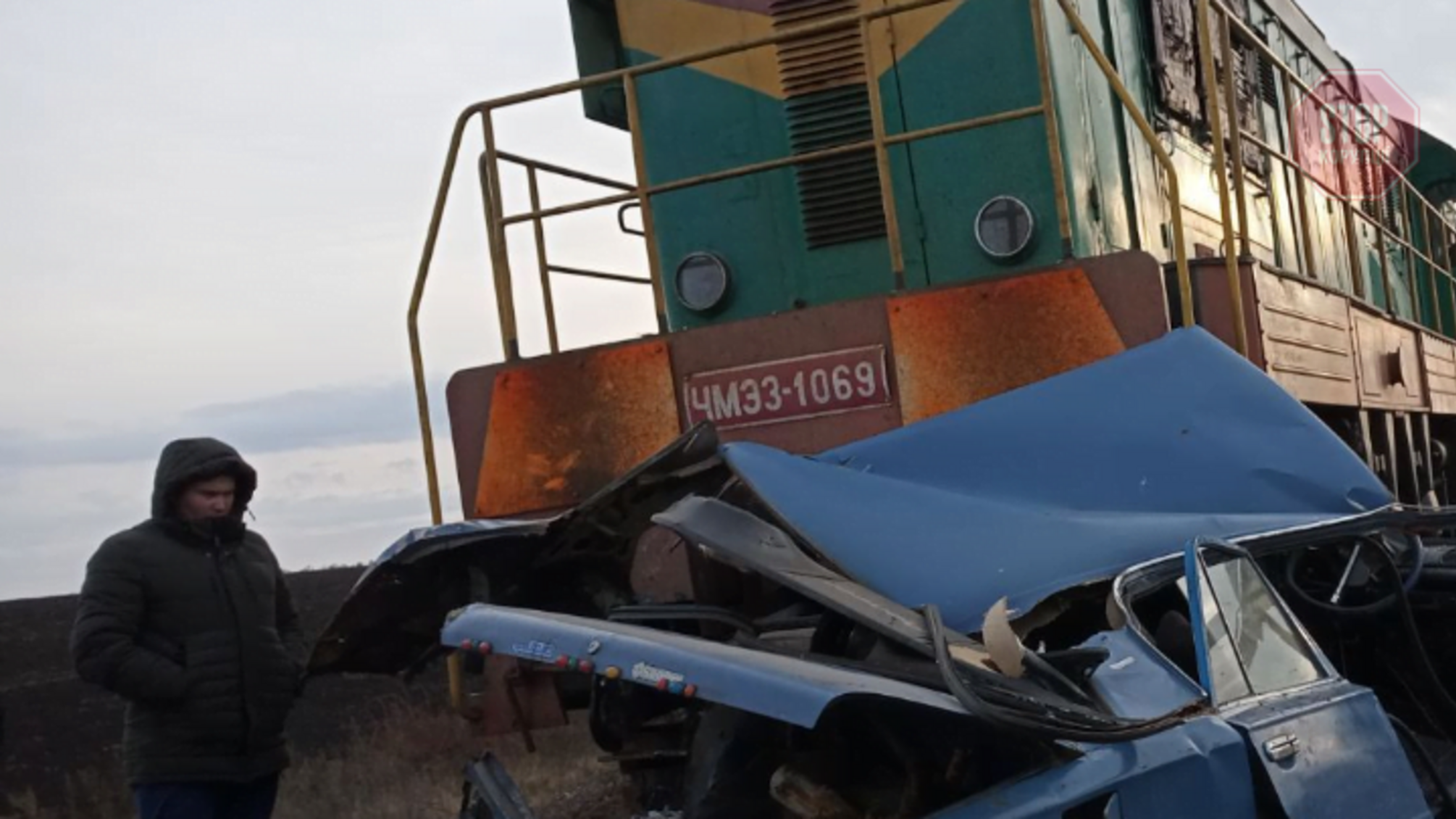 На Кіровоградщині рятувальники ліквідовували наслідки двох ДТП, є жертви (фото)