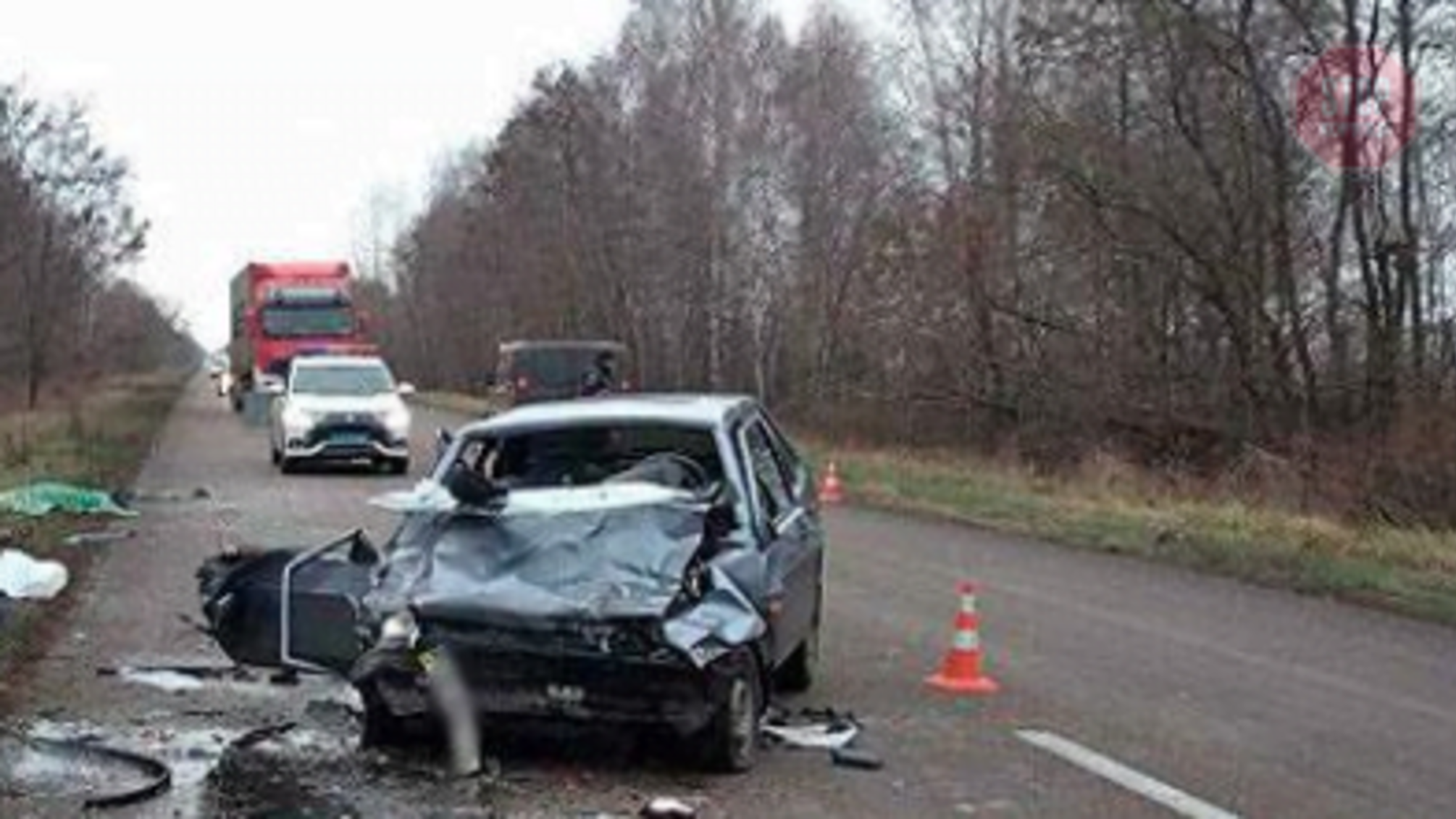 На Чернігівщині сталося смертельне ДТП: подробиці (фото, відео 18+)