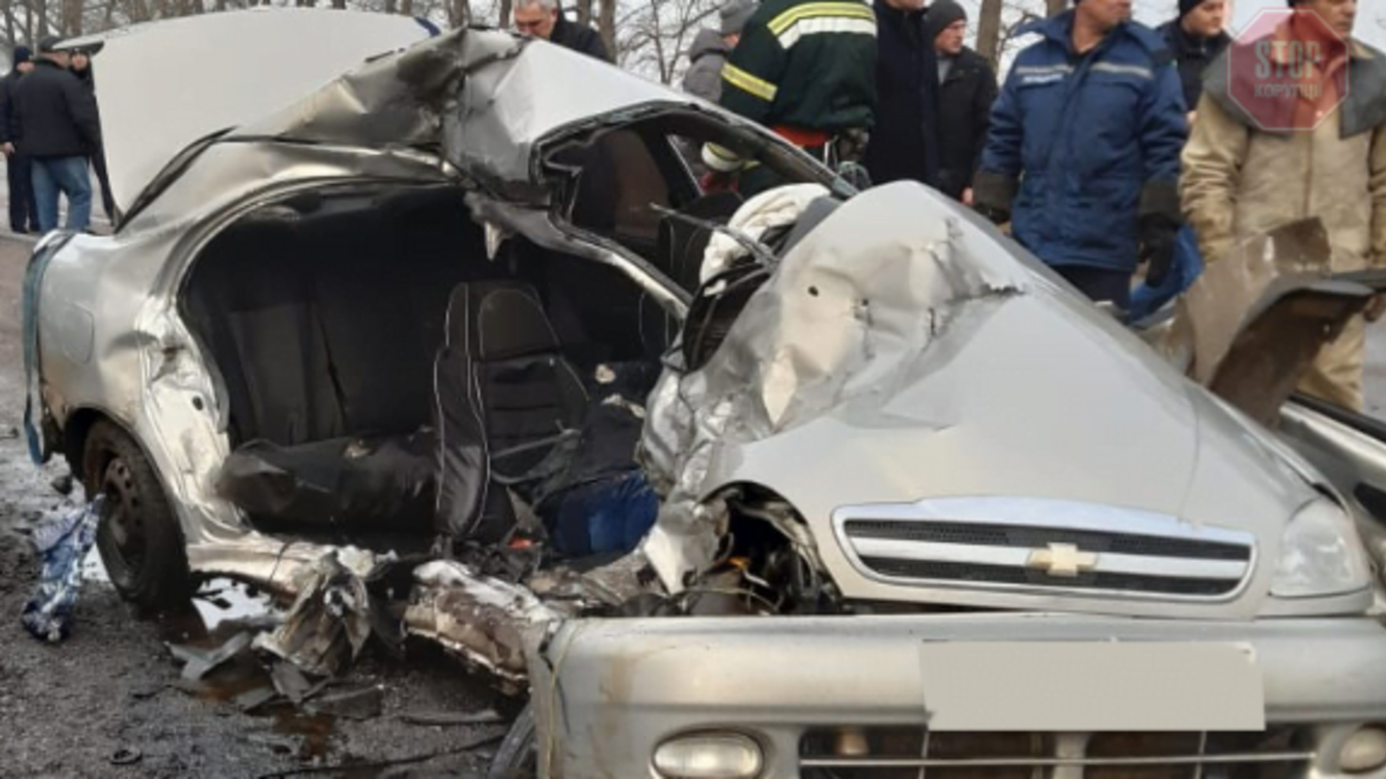 На Сумщині у потрійній ДТП загинув слідчій поліції (фото)