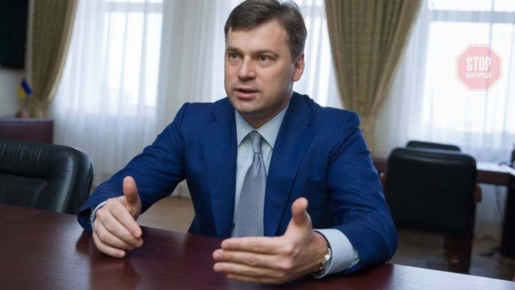 Кабмін звільнив одного з ключових посадовців ДФС