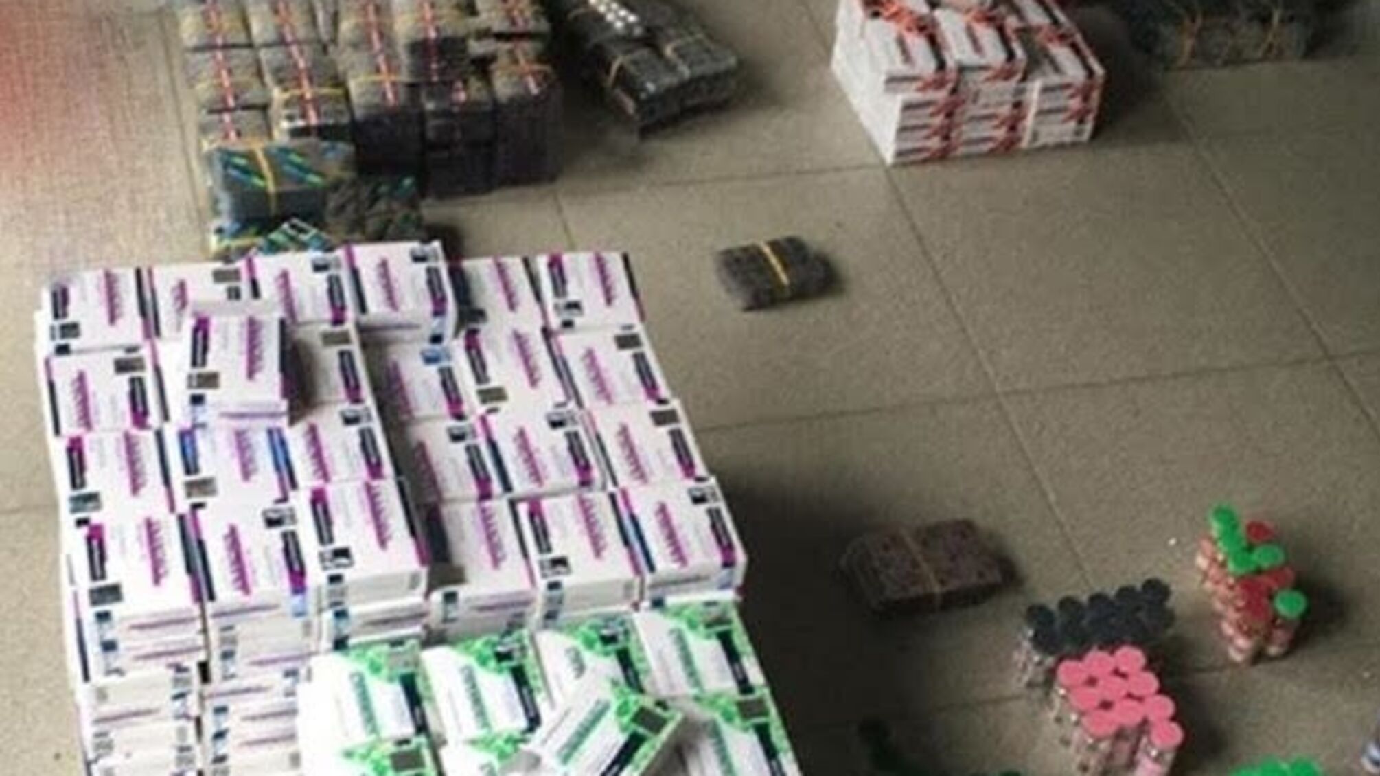 В столиці затримали львів'янина, який торгував сильнодіючими лікарськими засобами (фото)