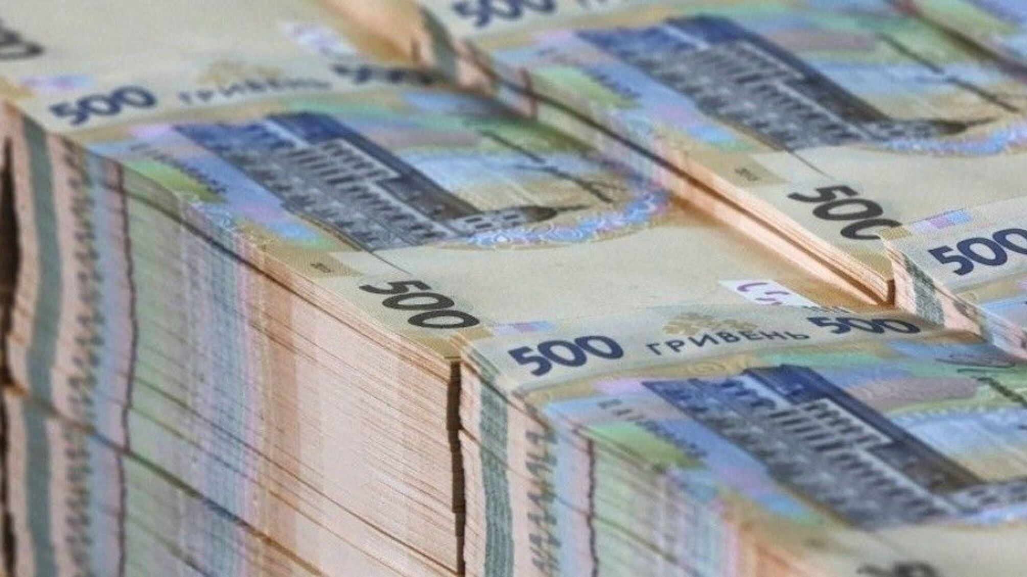 2,4 млн держкоштів у кишеню: директор столичного підприємства погорів на фінансовій оборудці