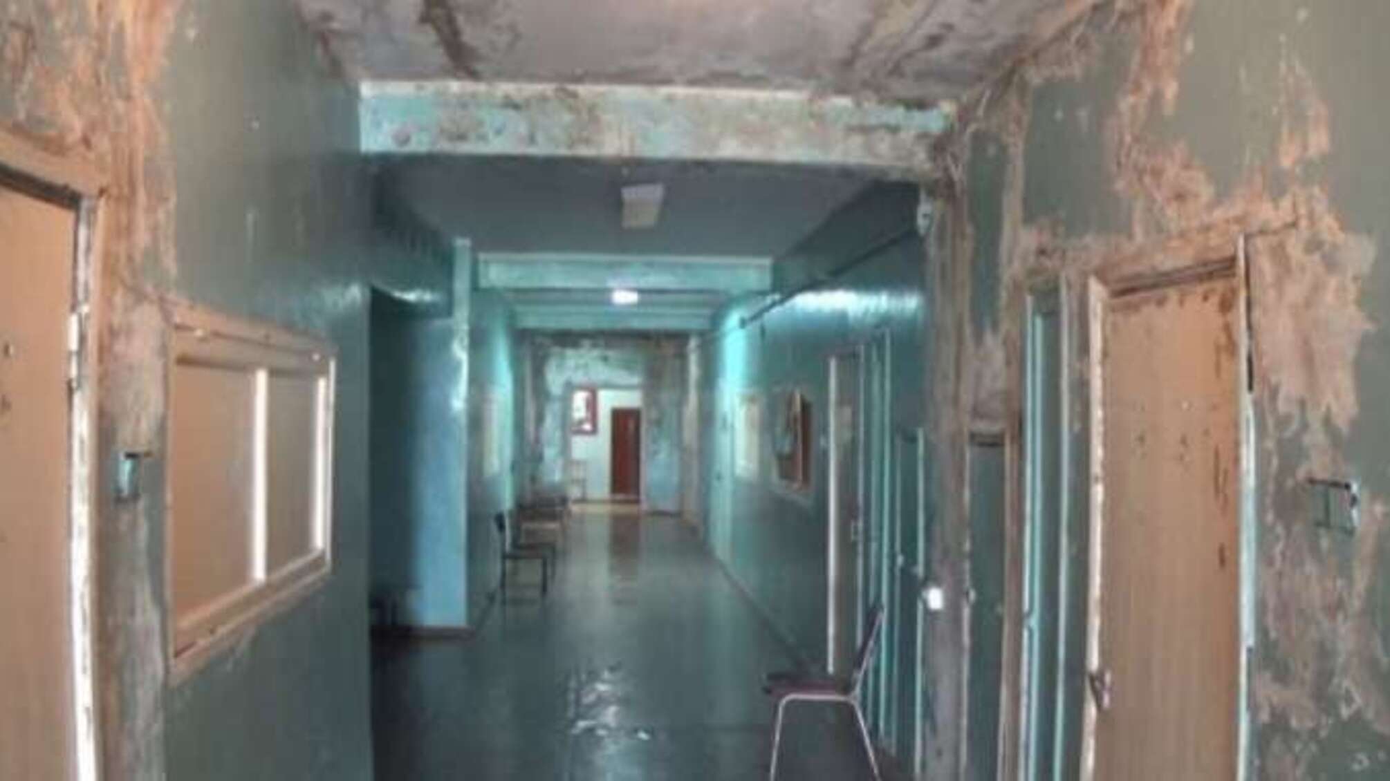 Мережу вразили фото занедбаних лікарень Криму