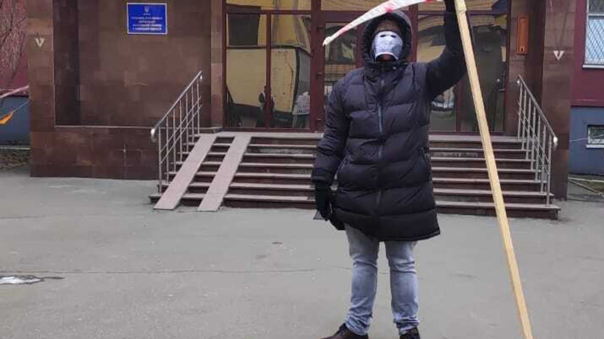 'Нічо не знаєм!' – У ДФС відреагували на запит щодо одного з найбагатших регіональних податківців України
