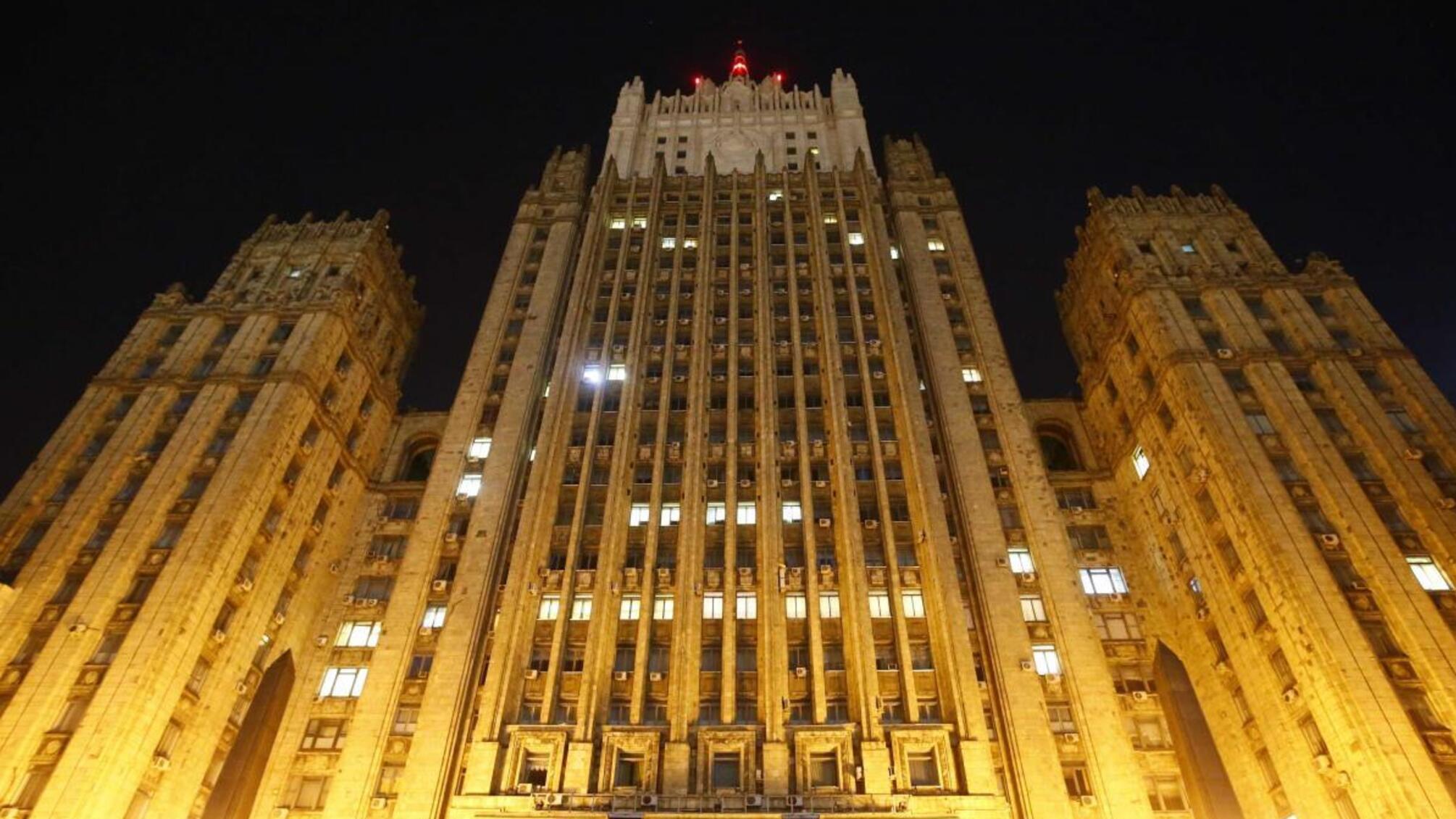 В туалеті російського МЗС знайшли мертвим співробітника