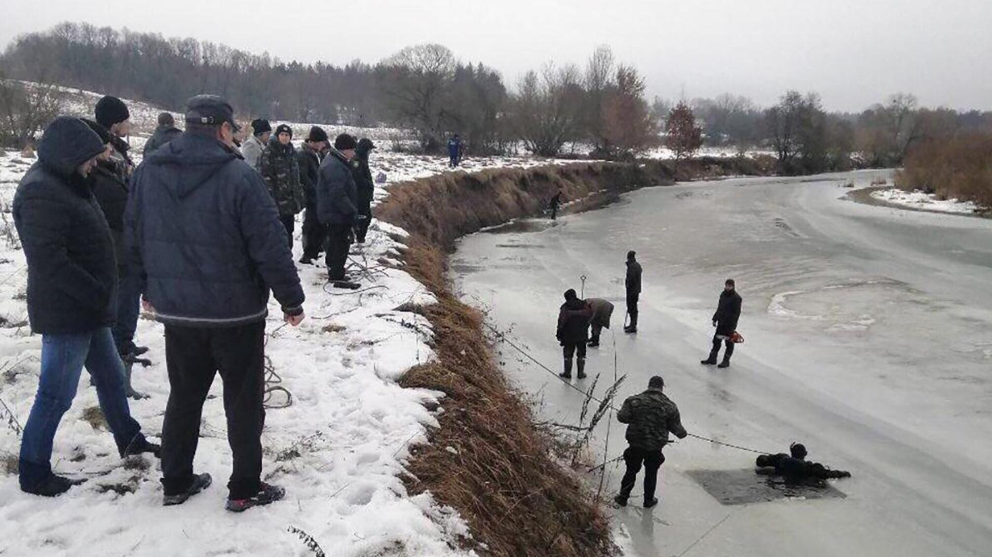Знайшли лише черевик – на Житомирщині правоохоронці вже четверту добу шукають шестирічного хлопчика