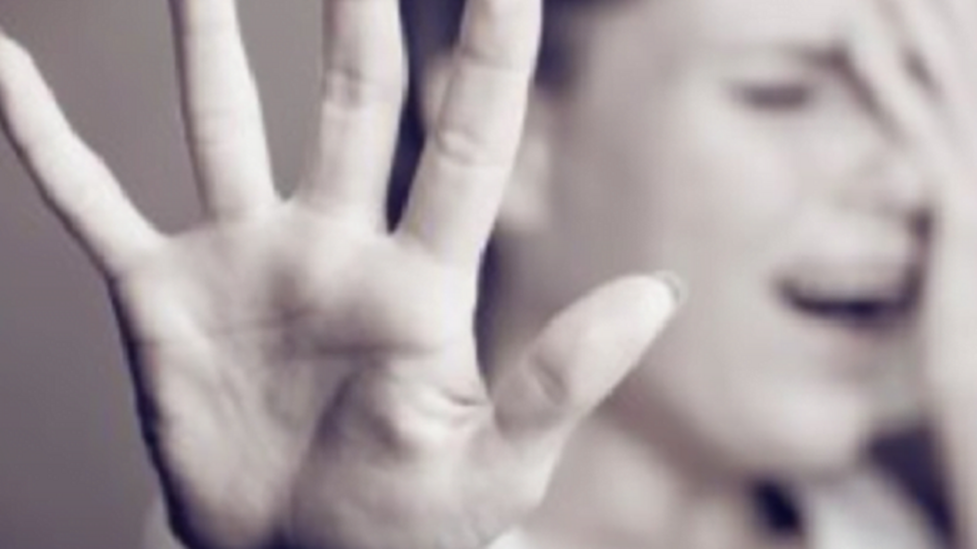 Співбесіда зі збоченцем: на Київщині чоловік дві доби ґвалтував дівчину, яка прийшла у пошуках роботи