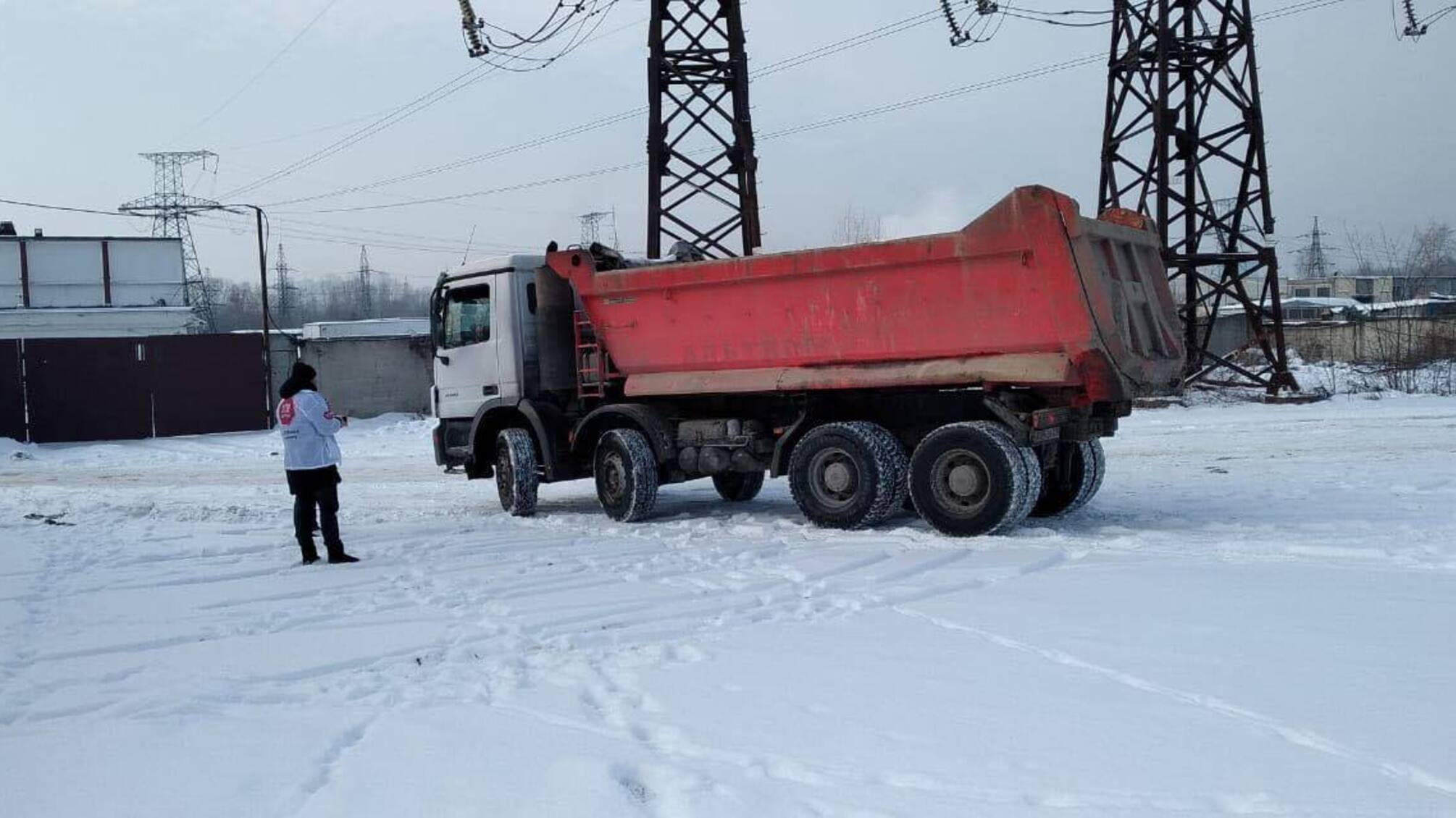 Час розплати настав: суд передав АРМА майно та пісок київських браконьєрів з Видубичів