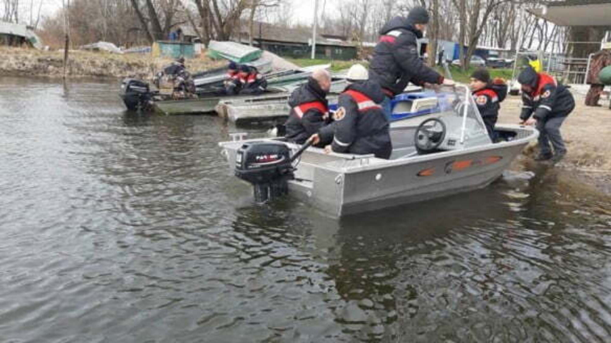 На Кам'янському водосховищі знайшли тіло рибалки