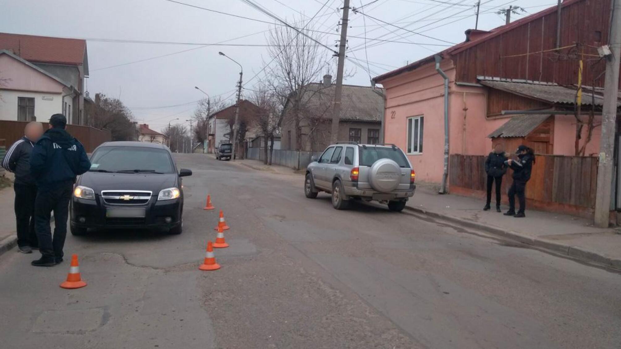 У Чернівецькій області автомобіль збив дворічну дитину