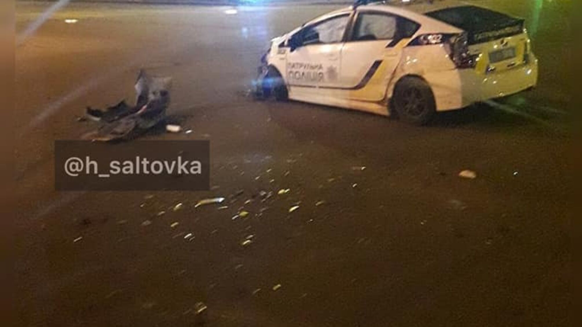 У Харкові автомобіль патрульної поліції зіткнувся з Лексусом: є постраждалі (ФОТО)